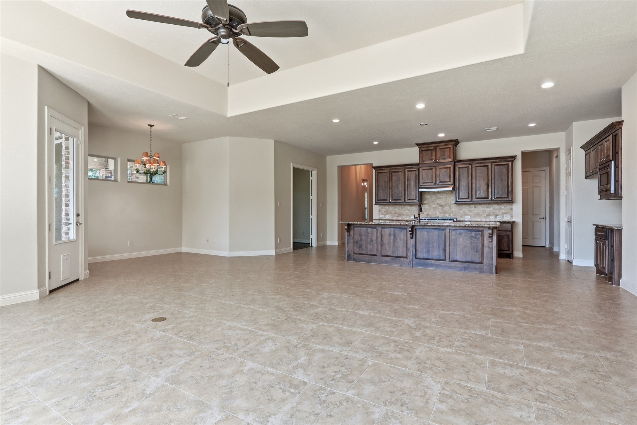 9806 Reflection Point Drive Property Photo 34