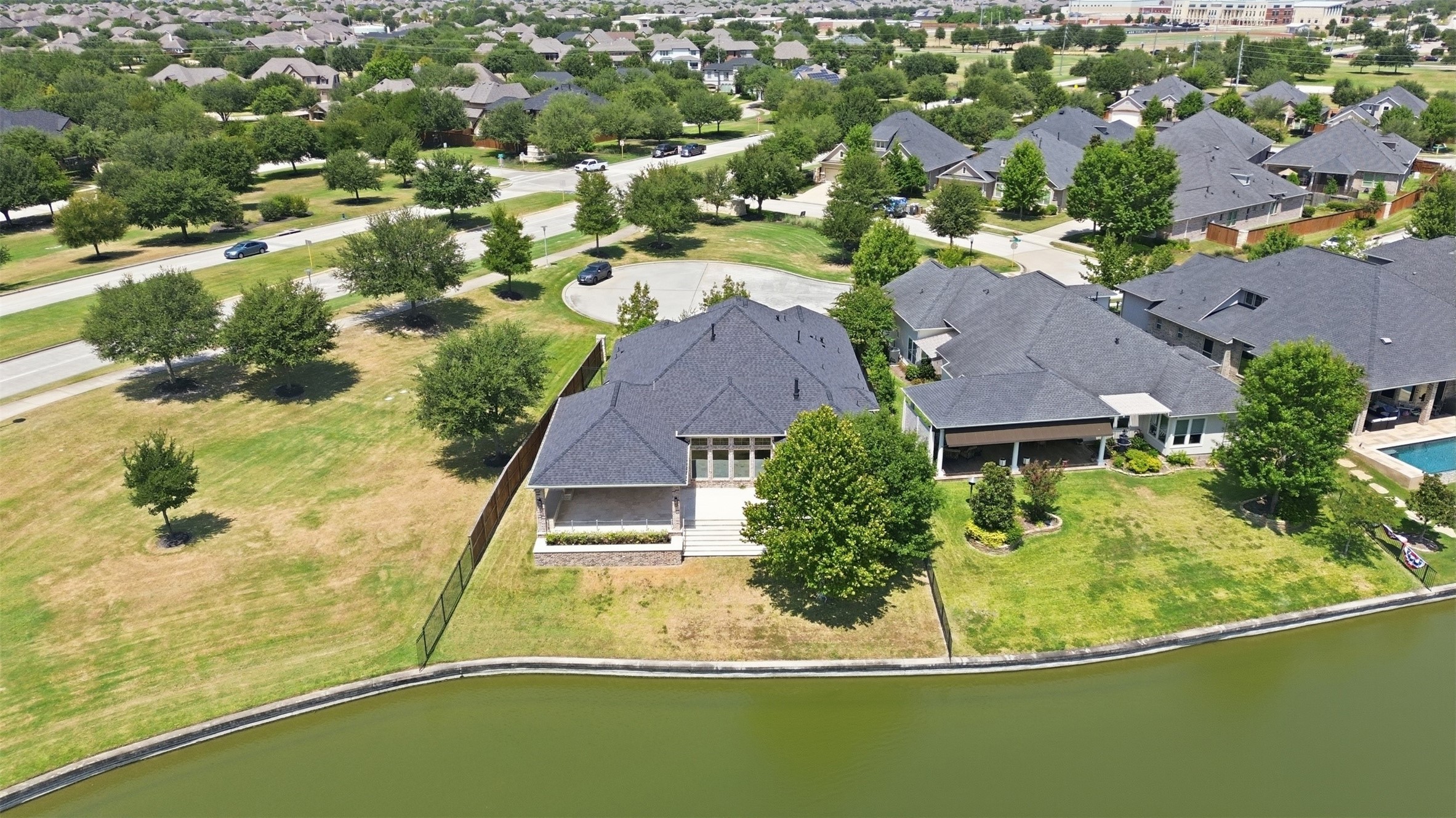 9806 Reflection Point Drive Property Photo 40