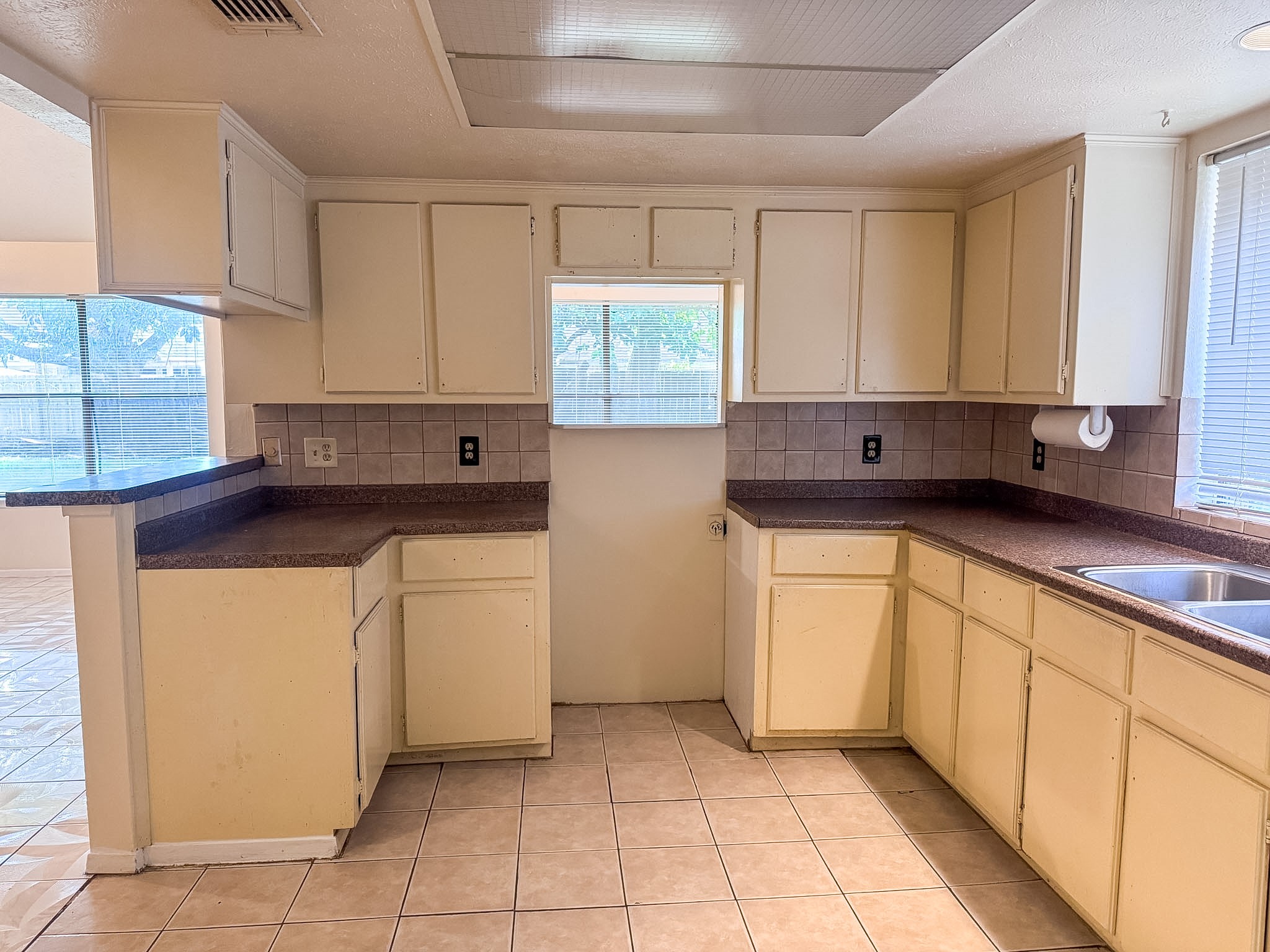14418 Moorfield Drive Property Photo 15
