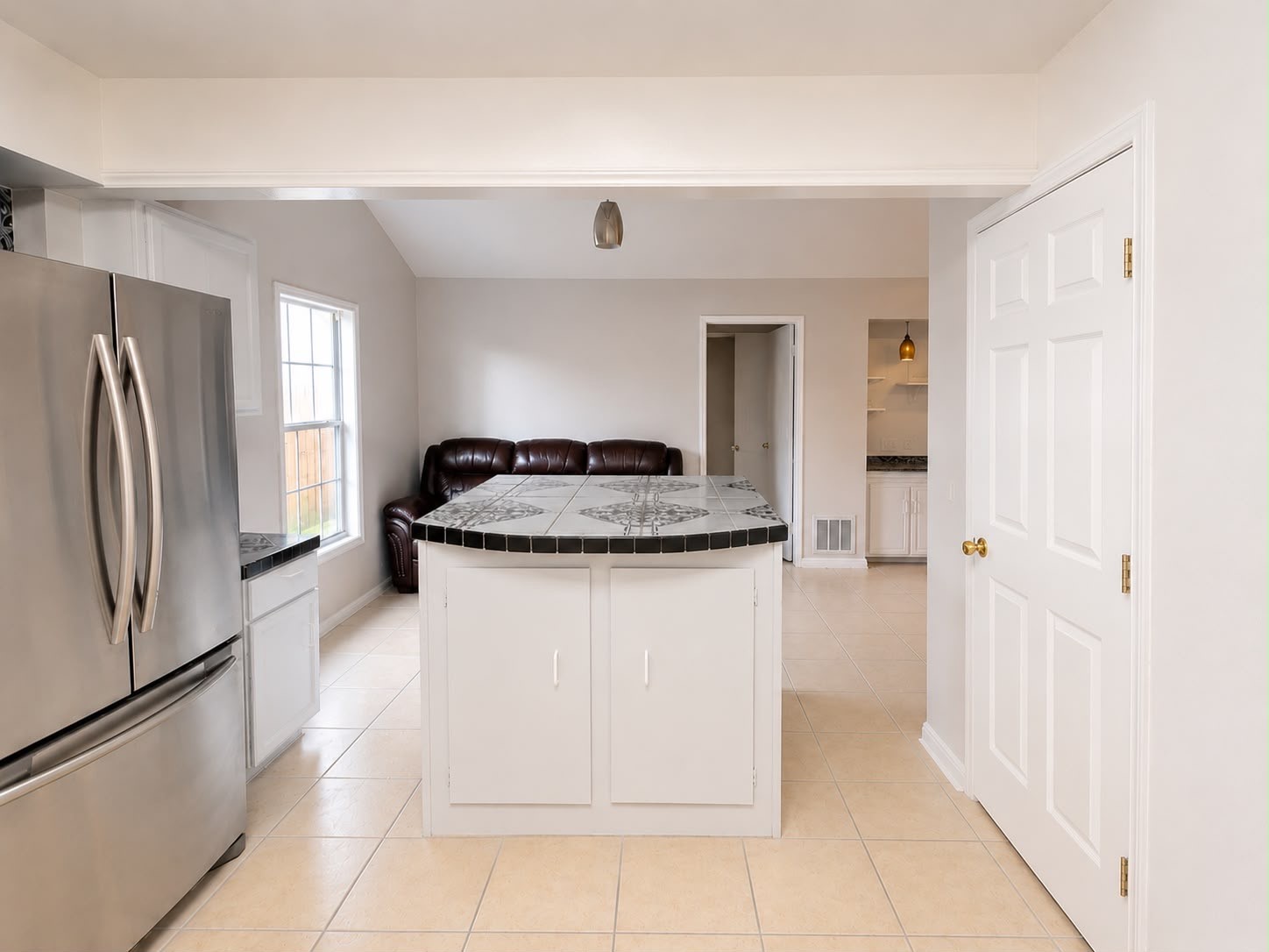 10603 Silkwood Drive Property Photo 4