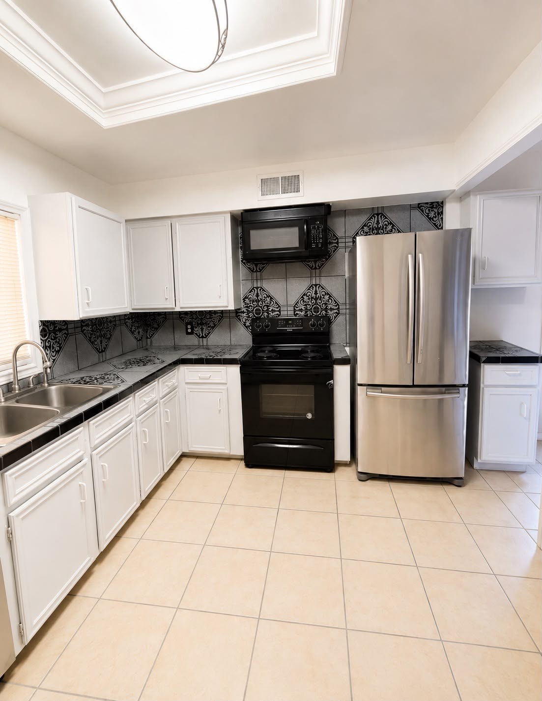 10603 Silkwood Drive Property Photo 6