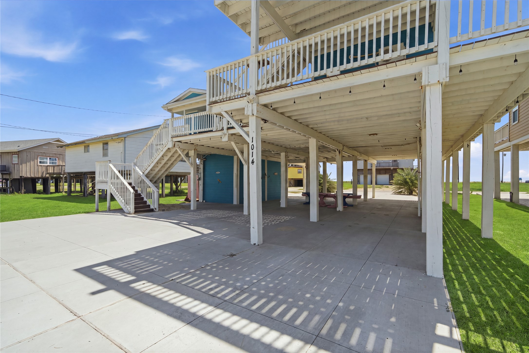 1014 Seashell Drive Property Photo 27