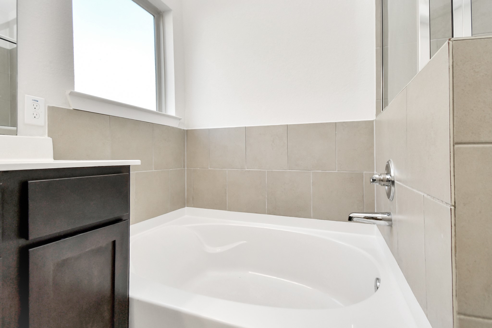 6822 Spring Vale Drive Property Photo 20