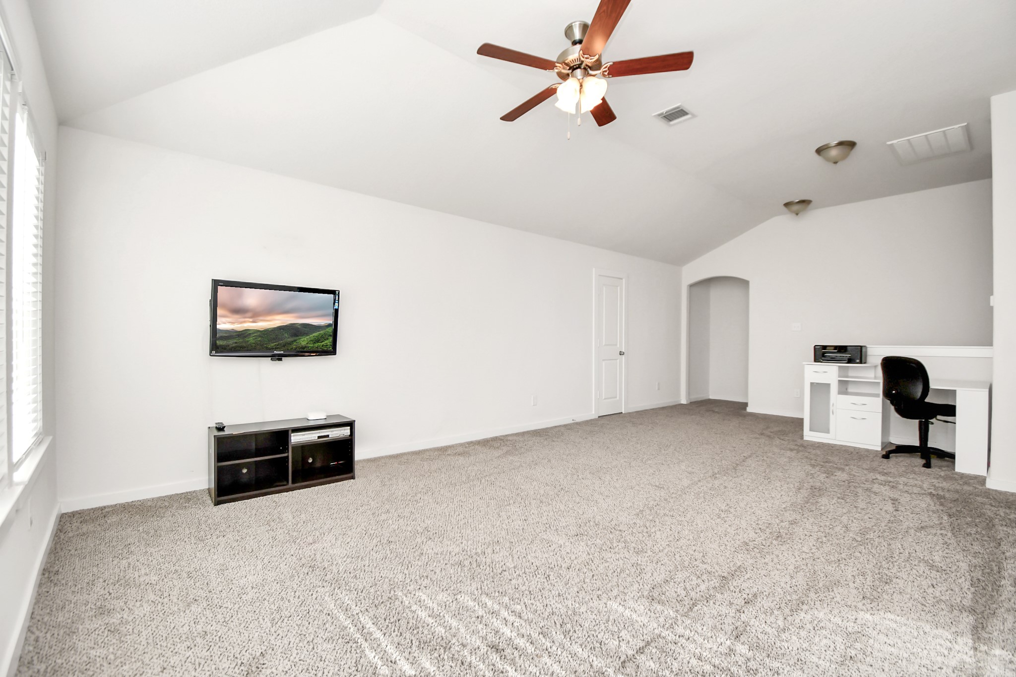 6822 Spring Vale Drive Property Photo 34