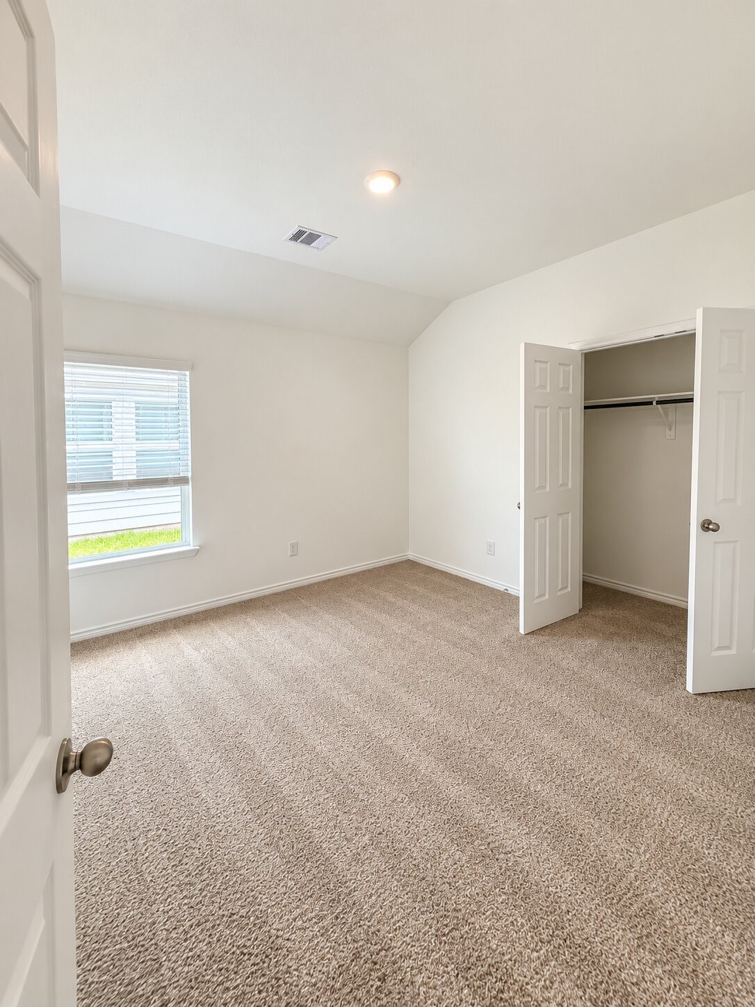 507 Oak Chase Avenue Property Photo 10