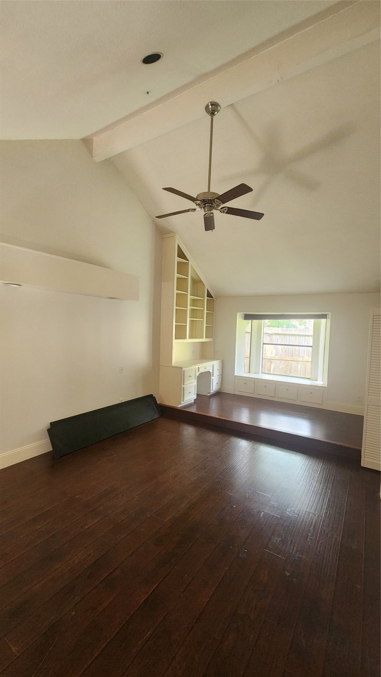 2127 Manor Green Drive Property Photo 15