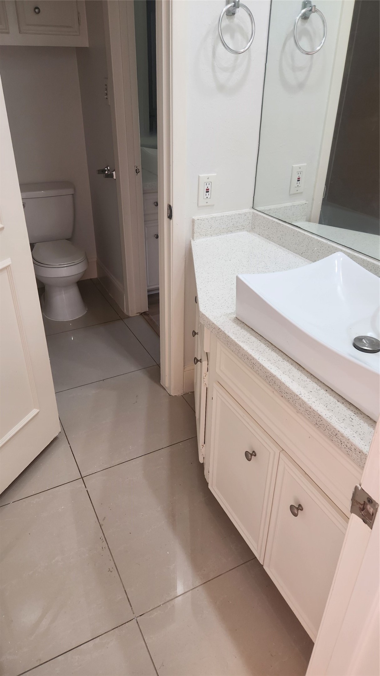 2127 Manor Green Drive Property Photo 22