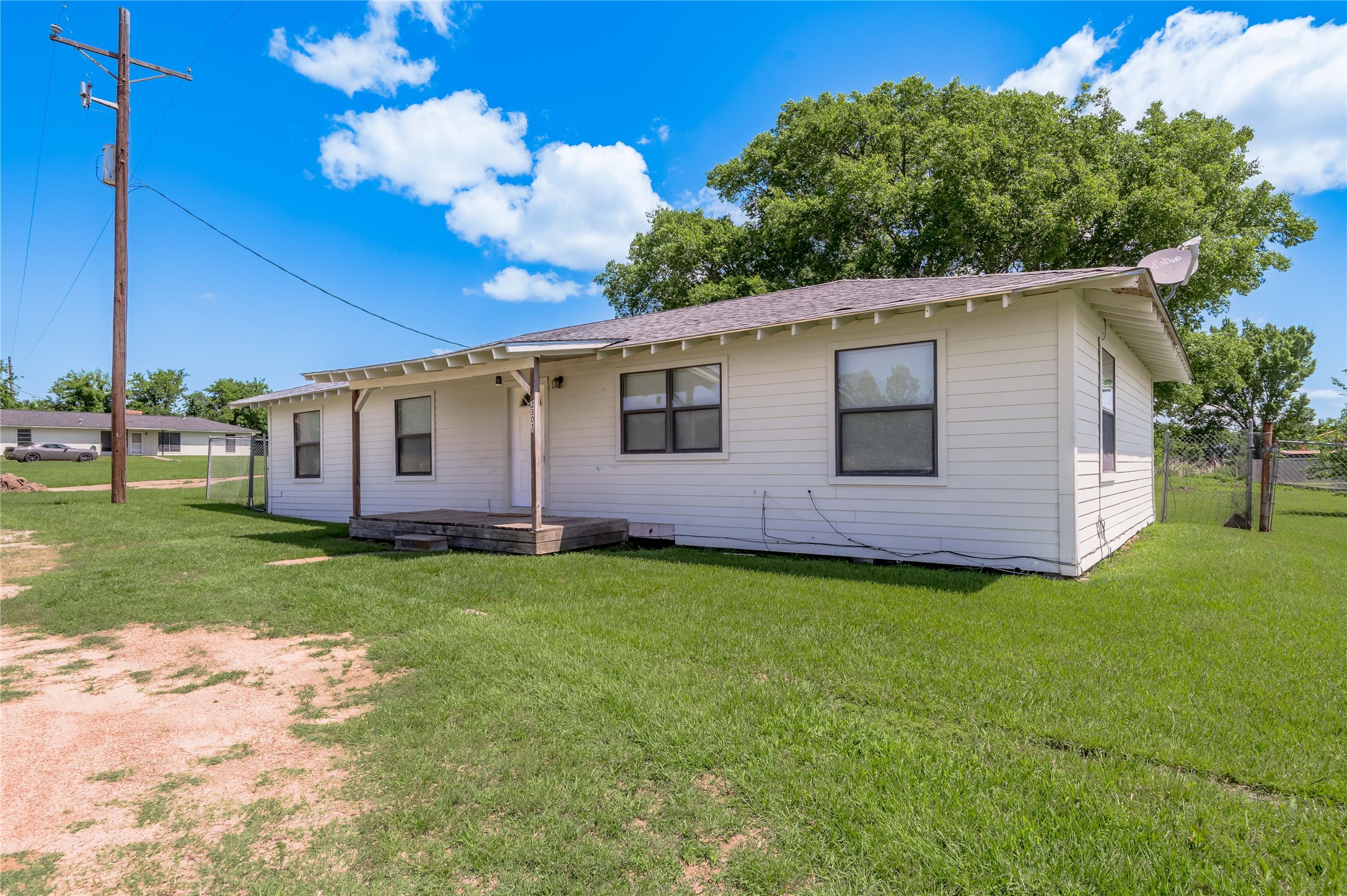 2303 State Highway 19 C Property Photo 27