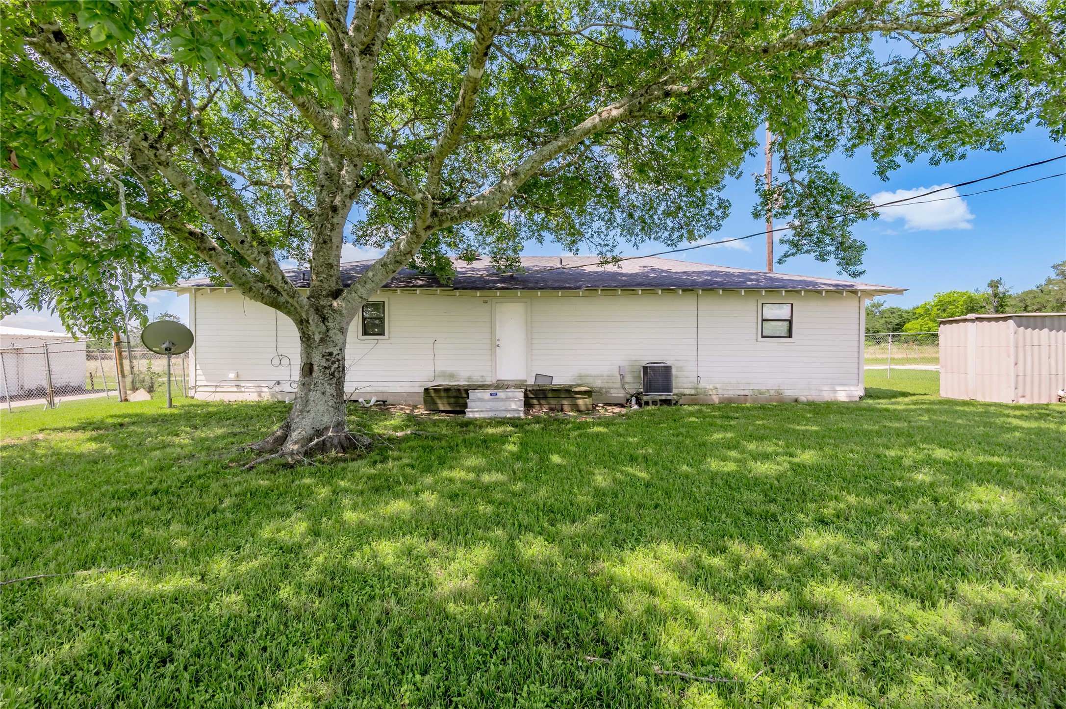 2303 State Highway 19 C Property Photo 30