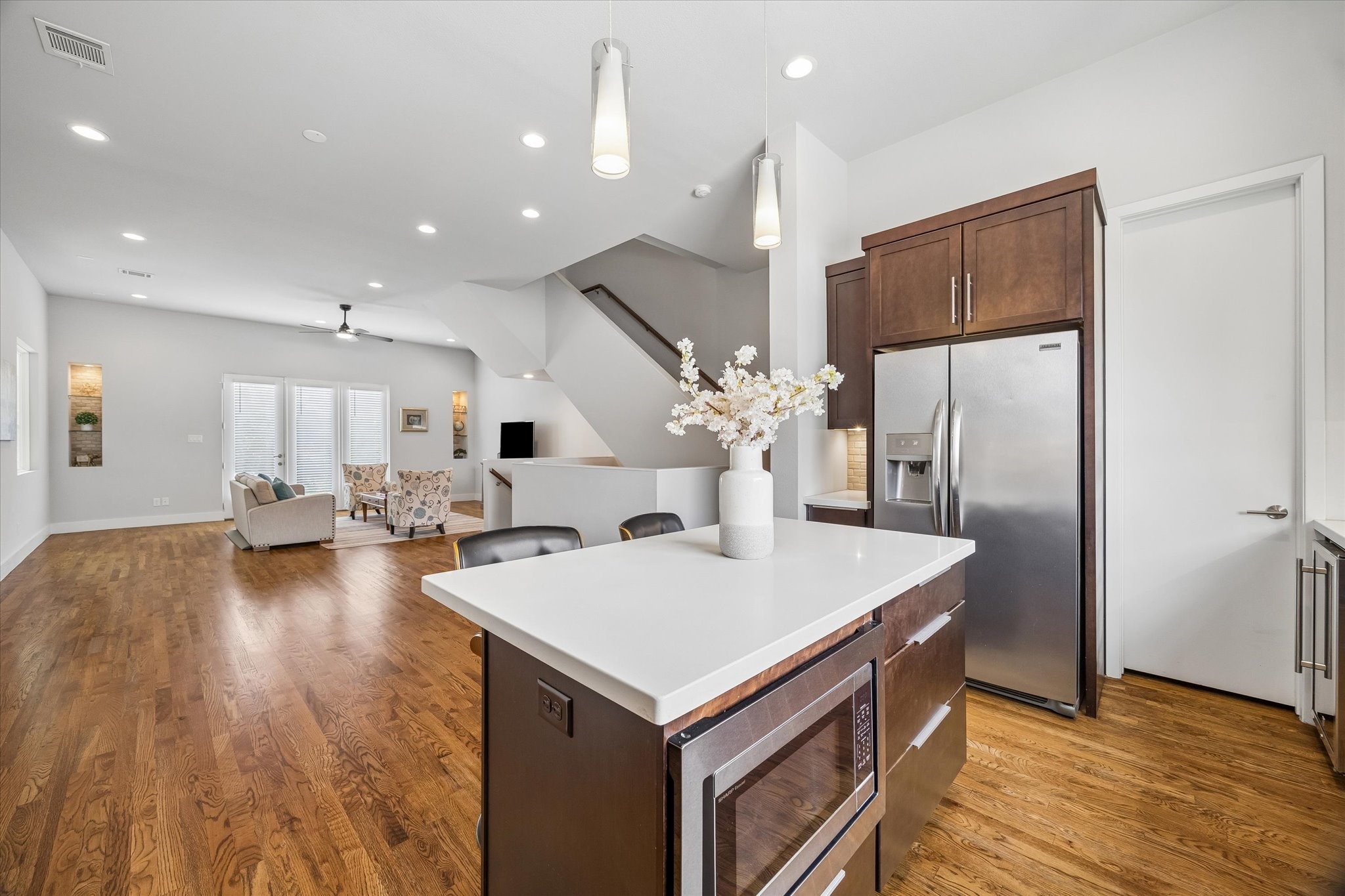 864 Wakefield Drive E Property Photo 14