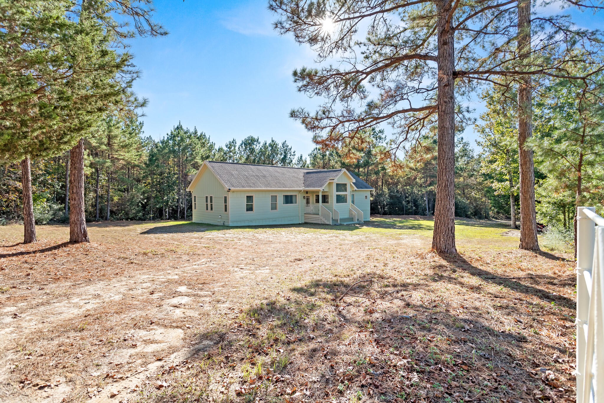 610 Private Road 5130 Property Photo 6