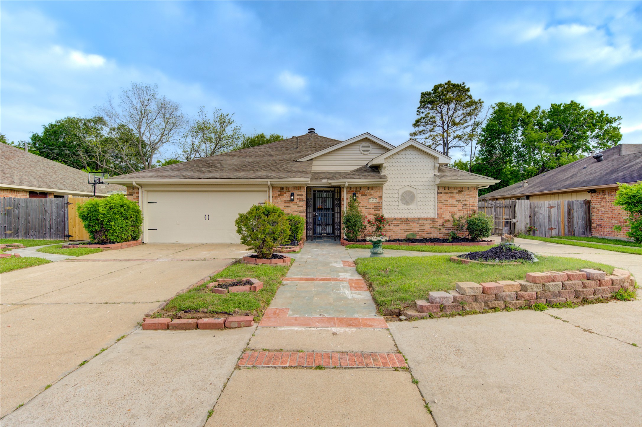 1410 Lexington Boulevard Property Photo