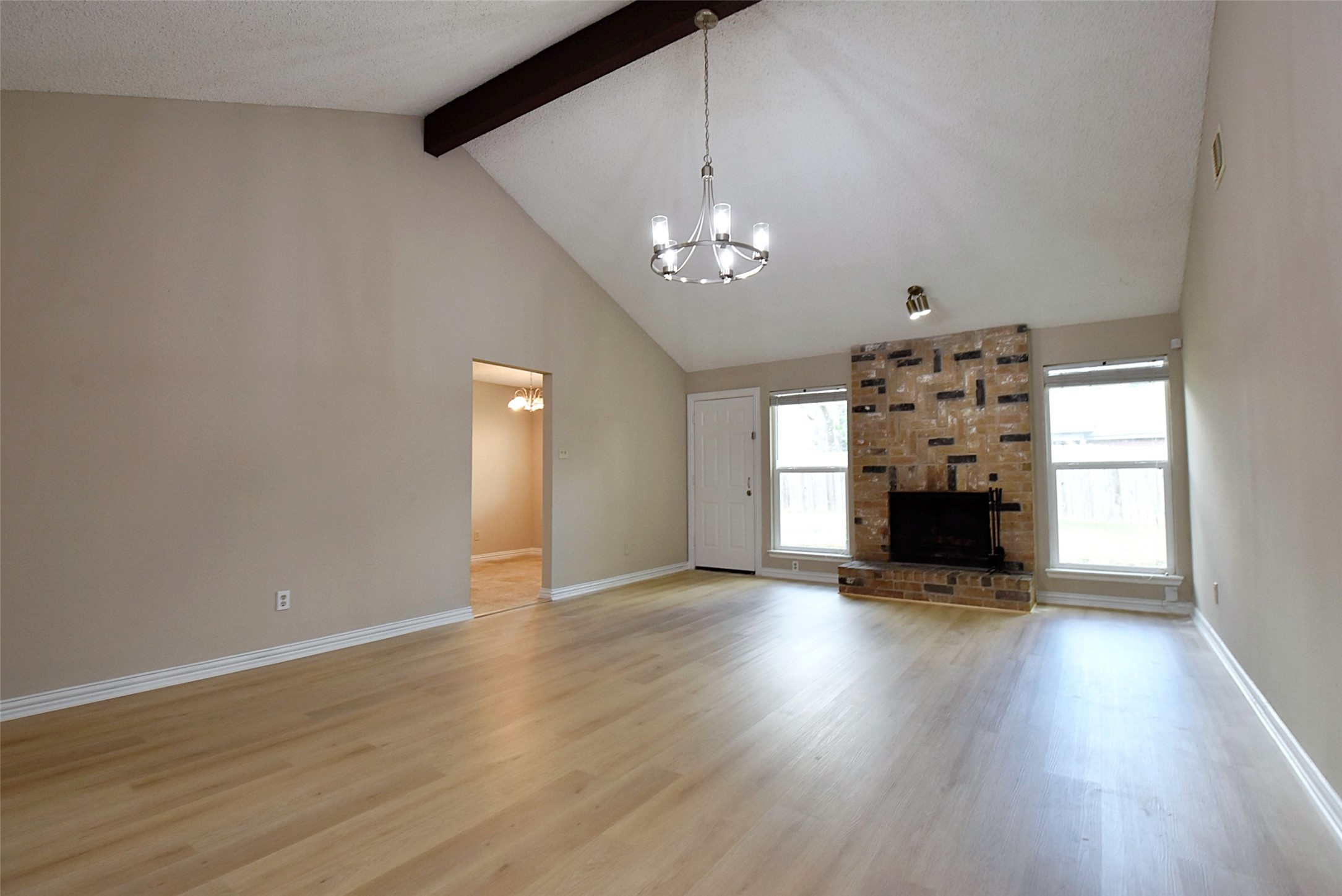 17906 Glenpatti Drive Property Photo 5
