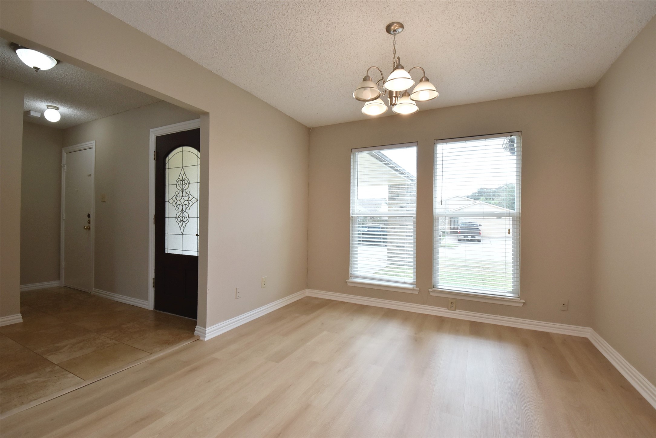 17906 Glenpatti Drive Property Photo 8
