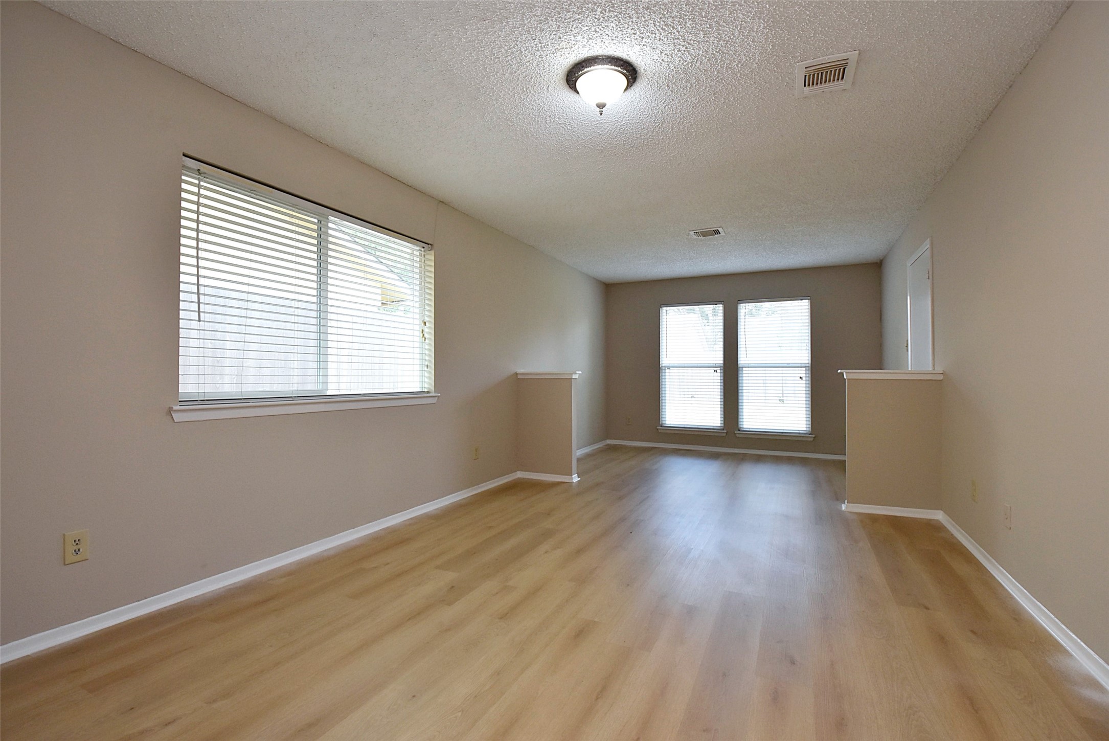 17906 Glenpatti Drive Property Photo 13