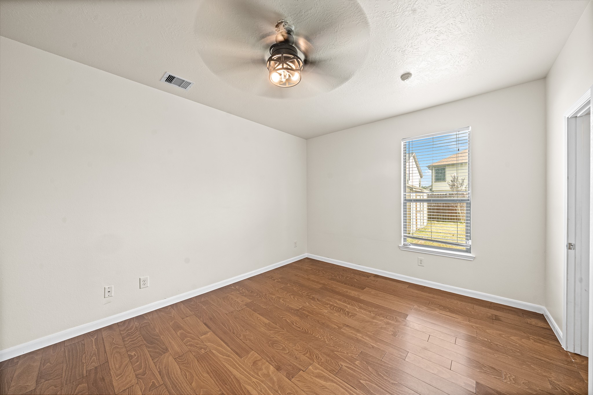 15623 Harris Canyon Lane Property Photo 18