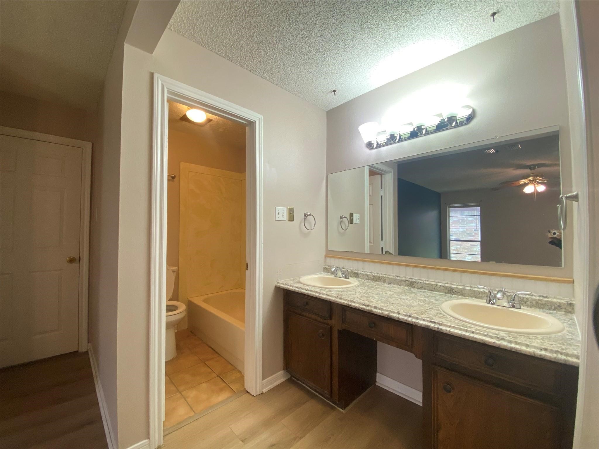 815 Ramada Drive Property Photo 12