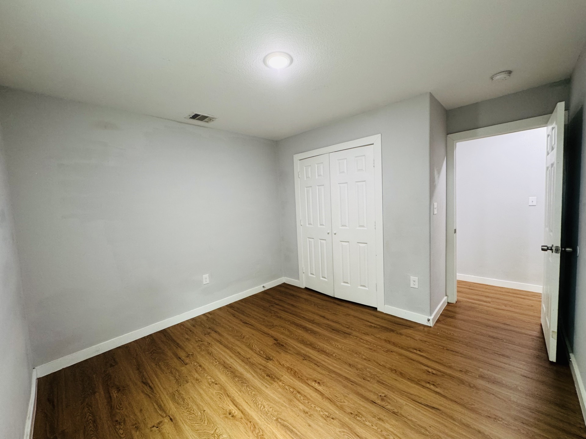 6606 Haight Street Property Photo 6