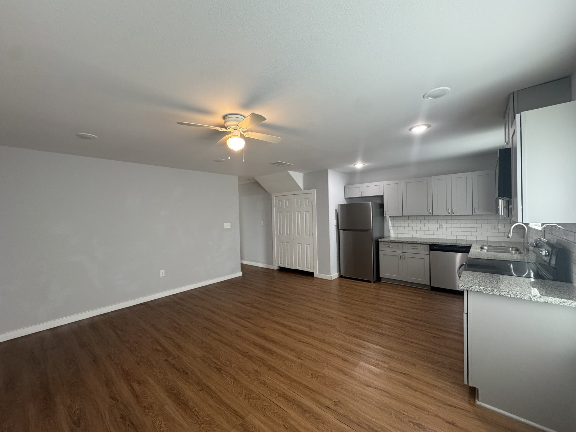 6606 Haight Street Property Photo 14