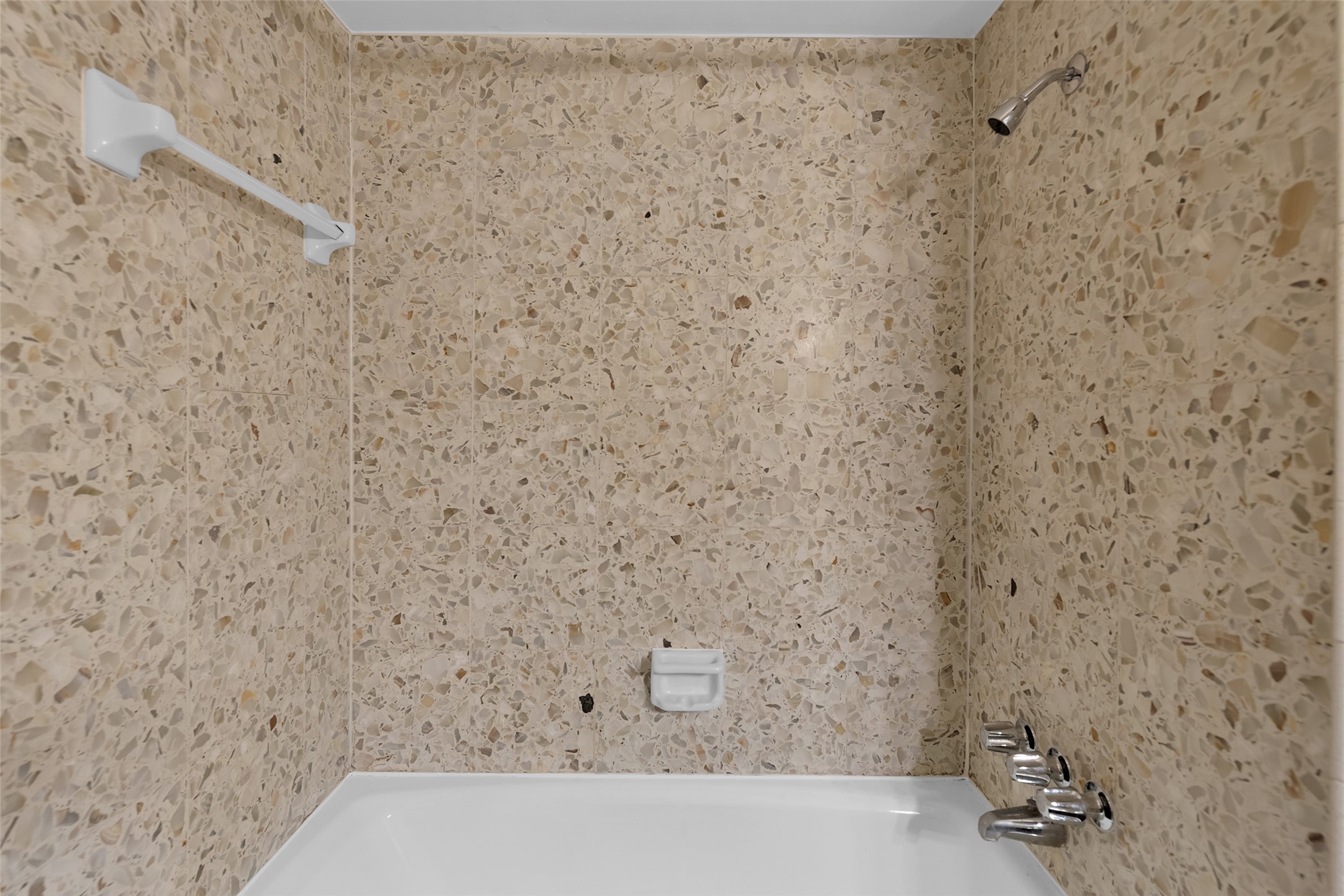 3810 Glenheather Drive Property Photo 23