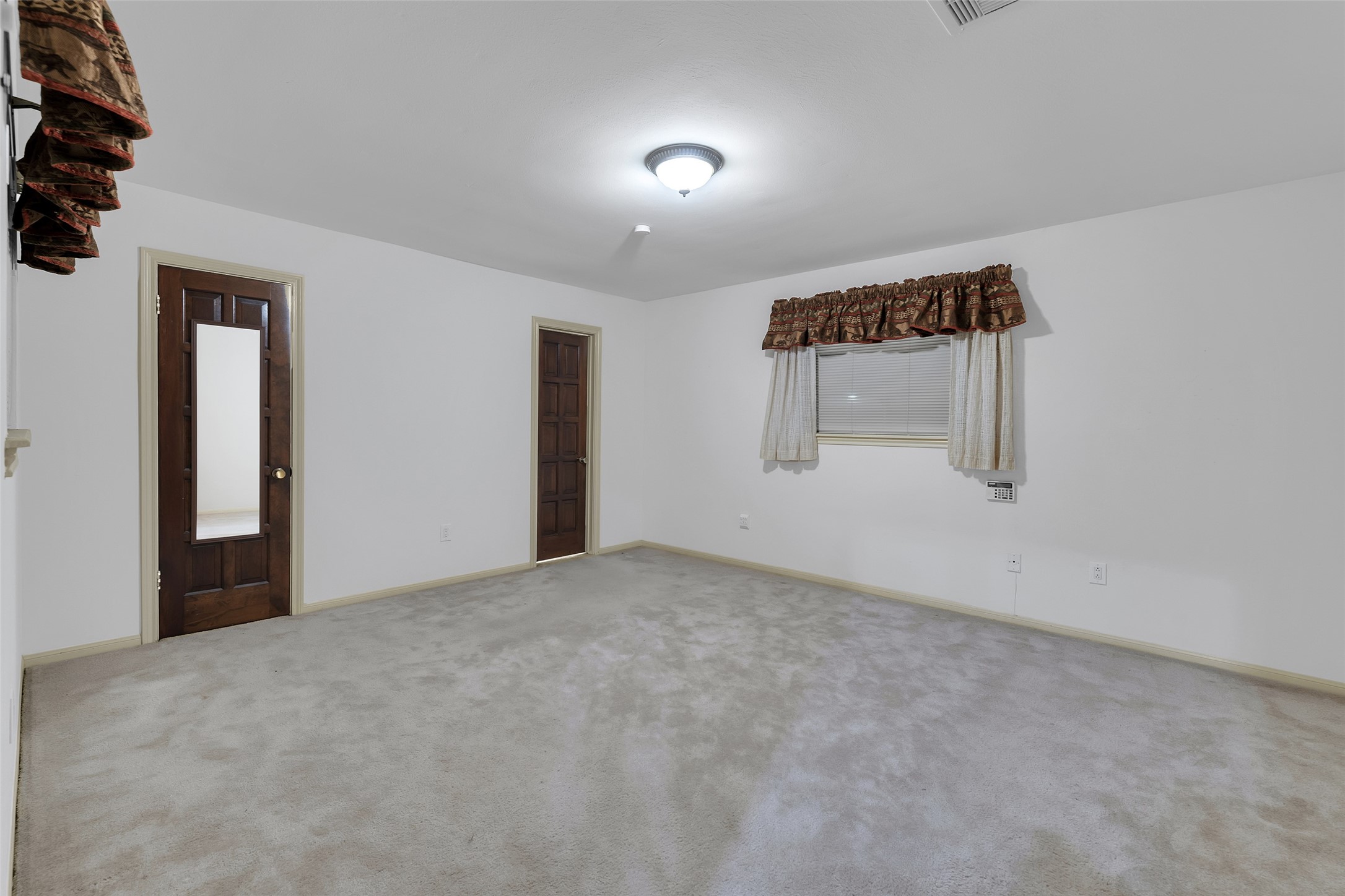 3810 Glenheather Drive Property Photo 30