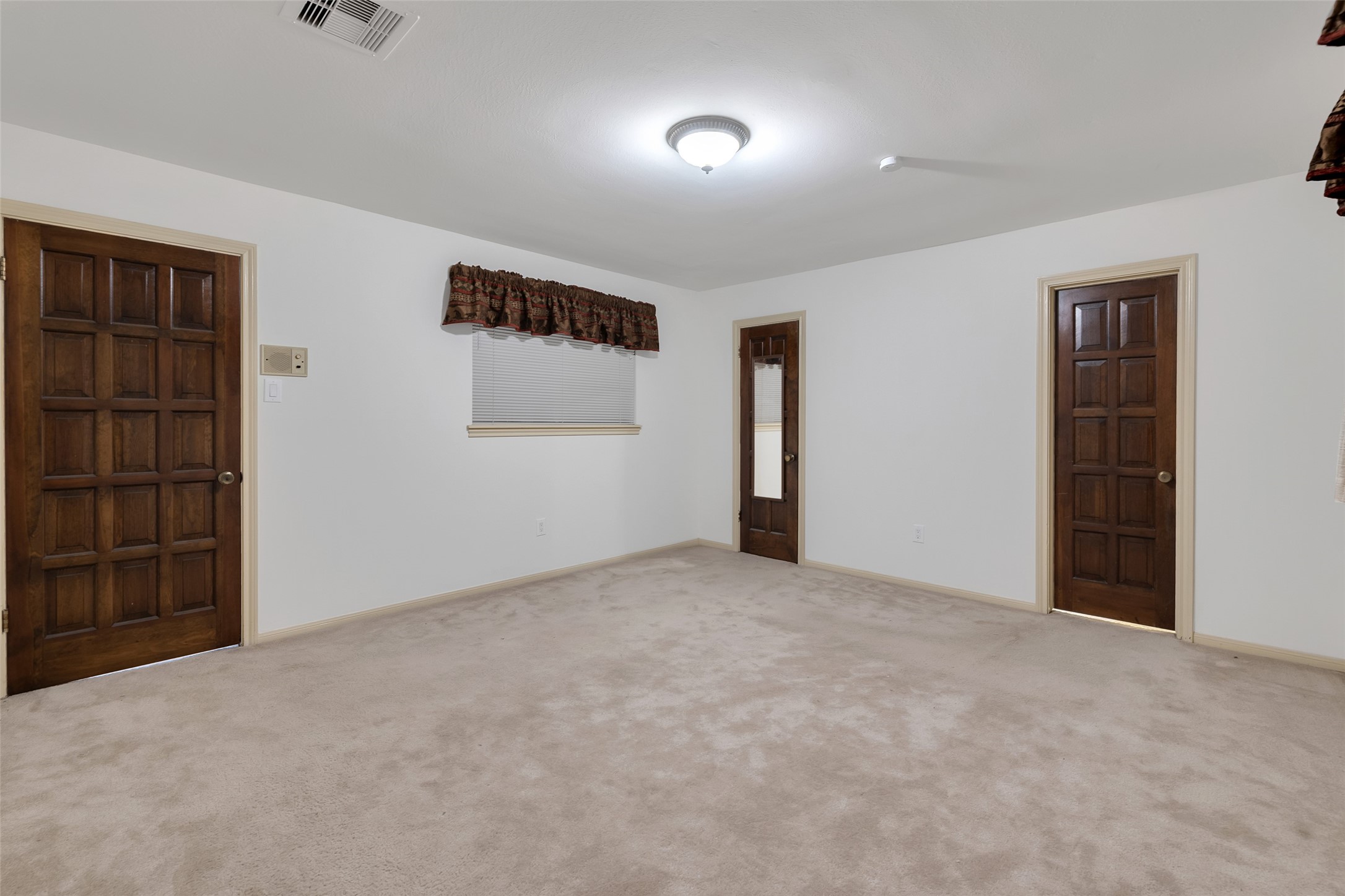 3810 Glenheather Drive Property Photo 31