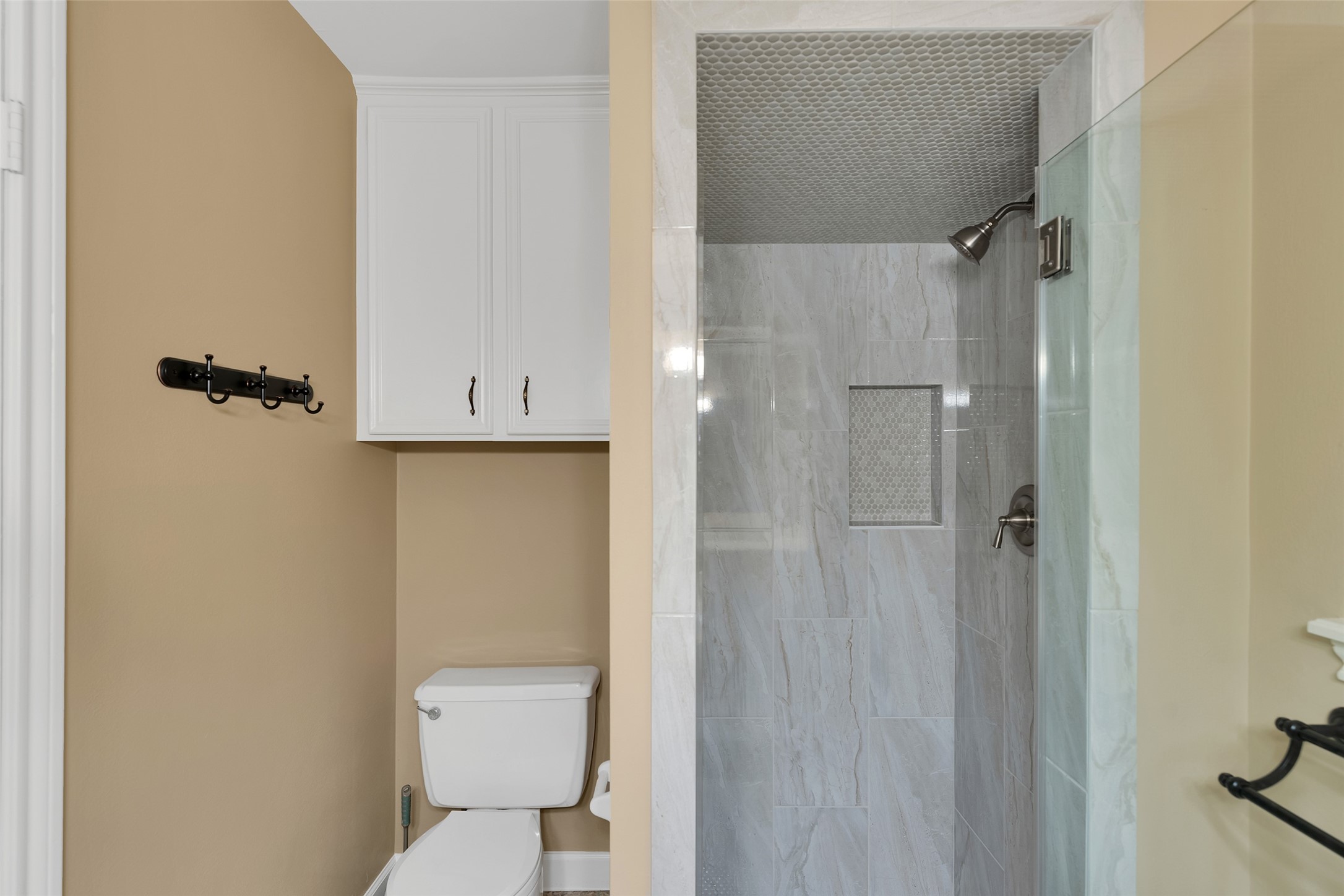 3810 Glenheather Drive Property Photo 33