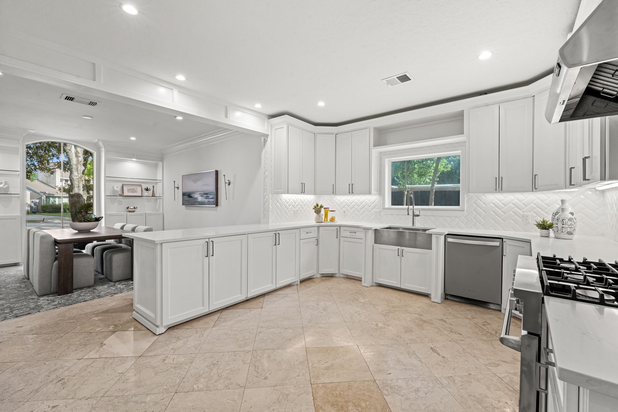 910 Cranberry Hill Court Property Photo 15