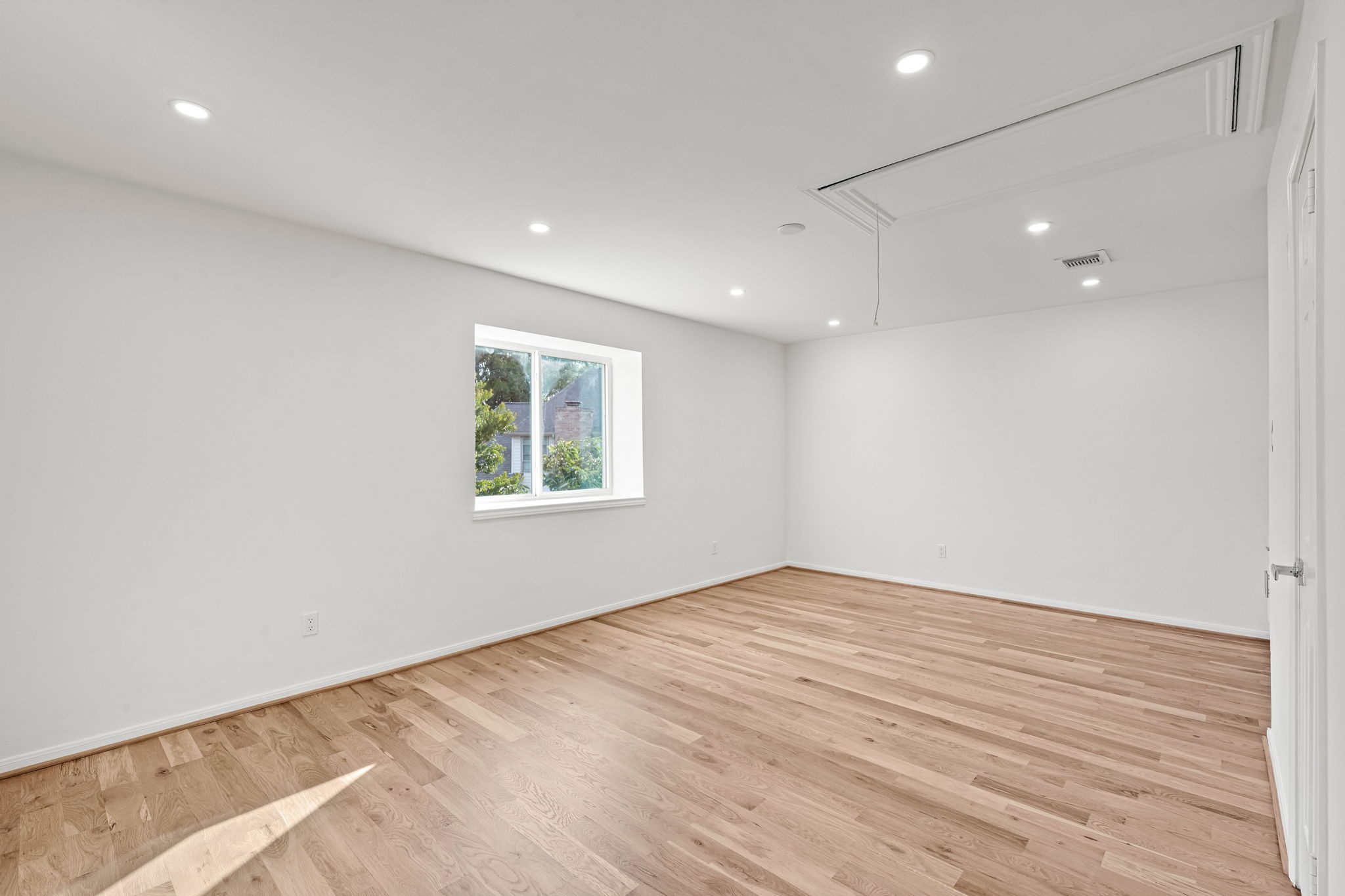910 Cranberry Hill Court Property Photo 40