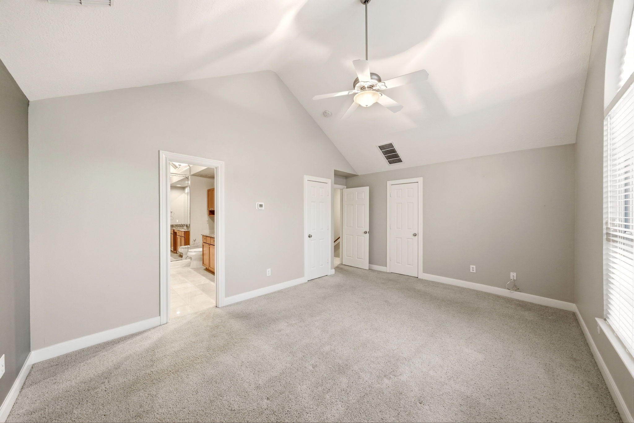 1240 Prince Street Property Photo 11