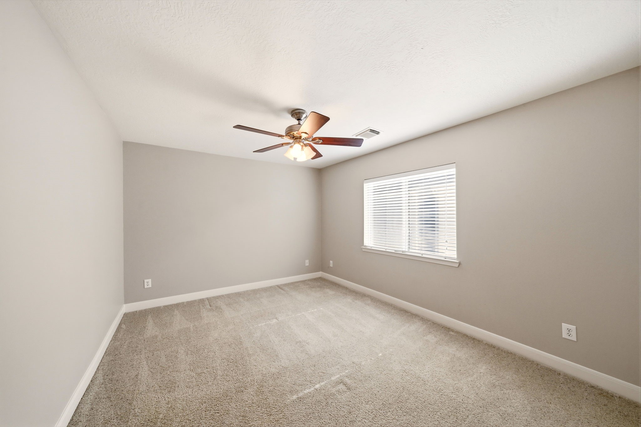 1240 Prince Street Property Photo 23