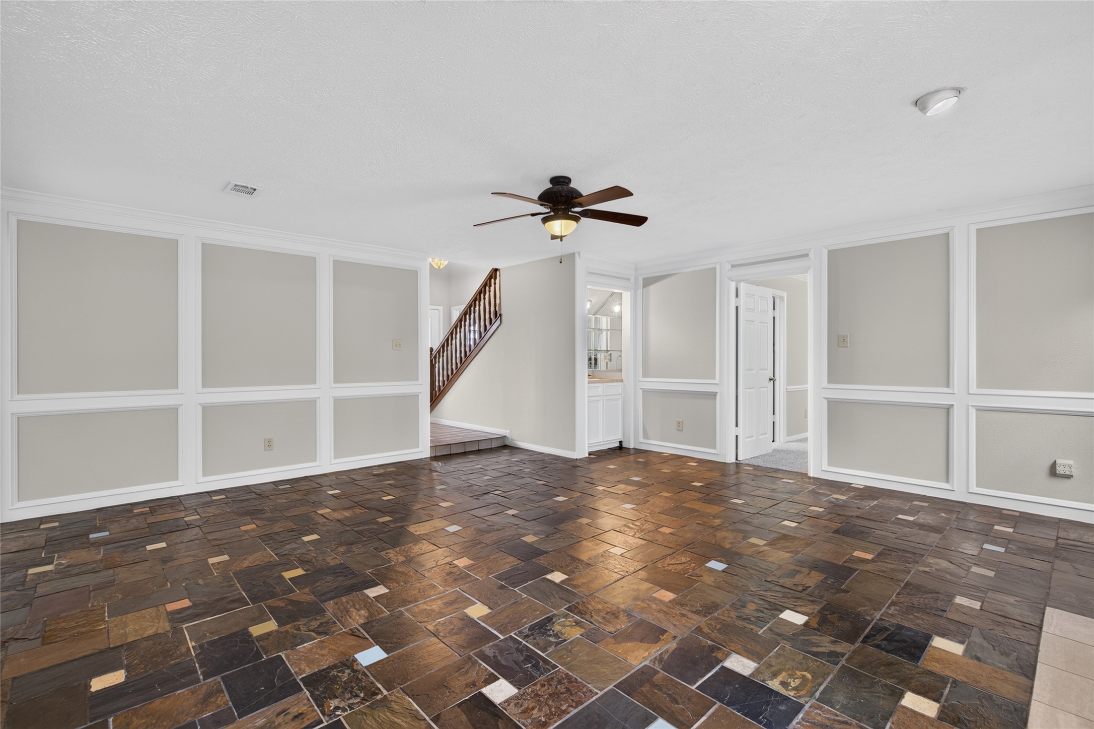 14702 Charlmont Drive Property Photo 22