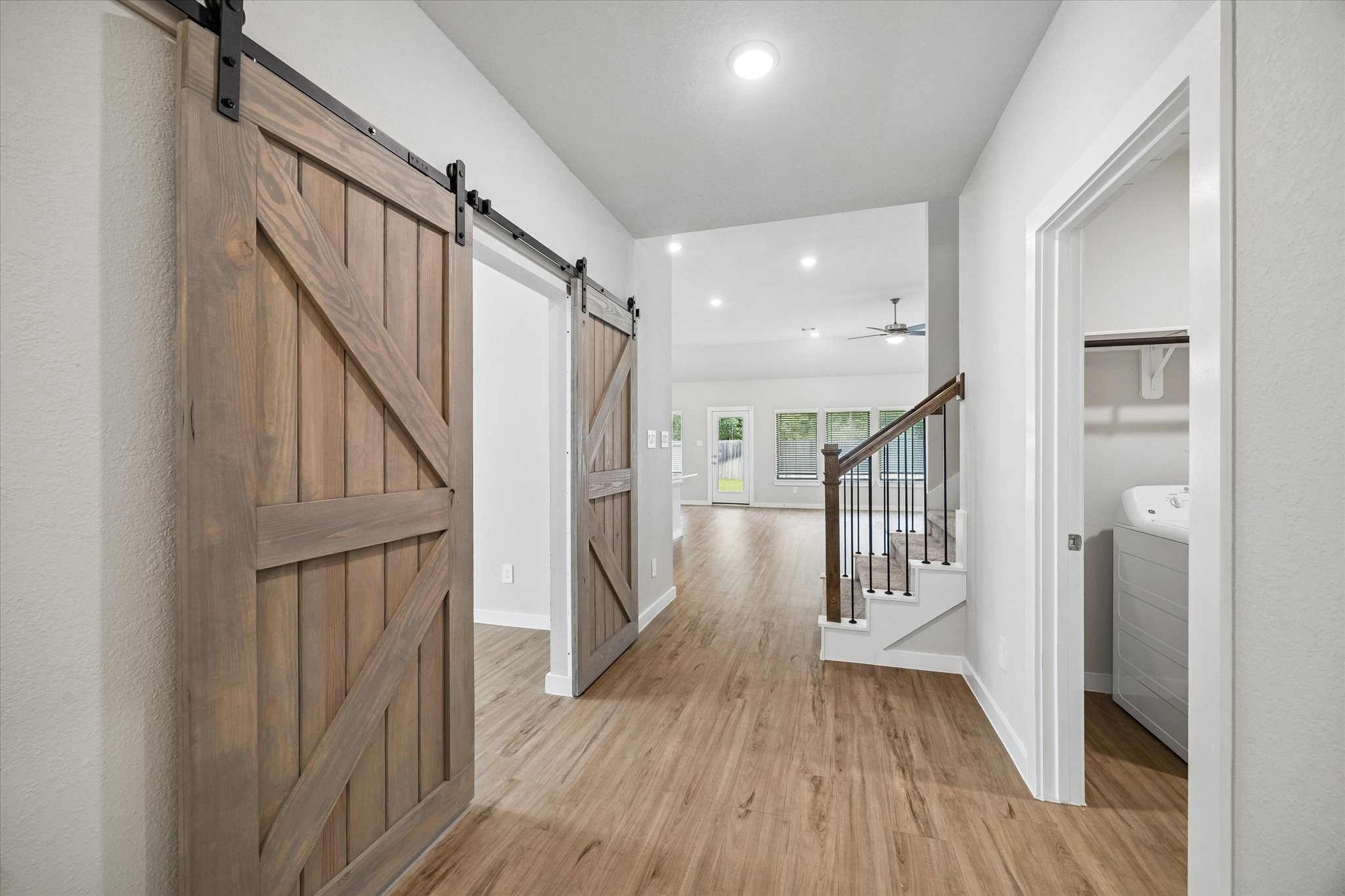 21759 Thicket Point Lane Property Photo 4