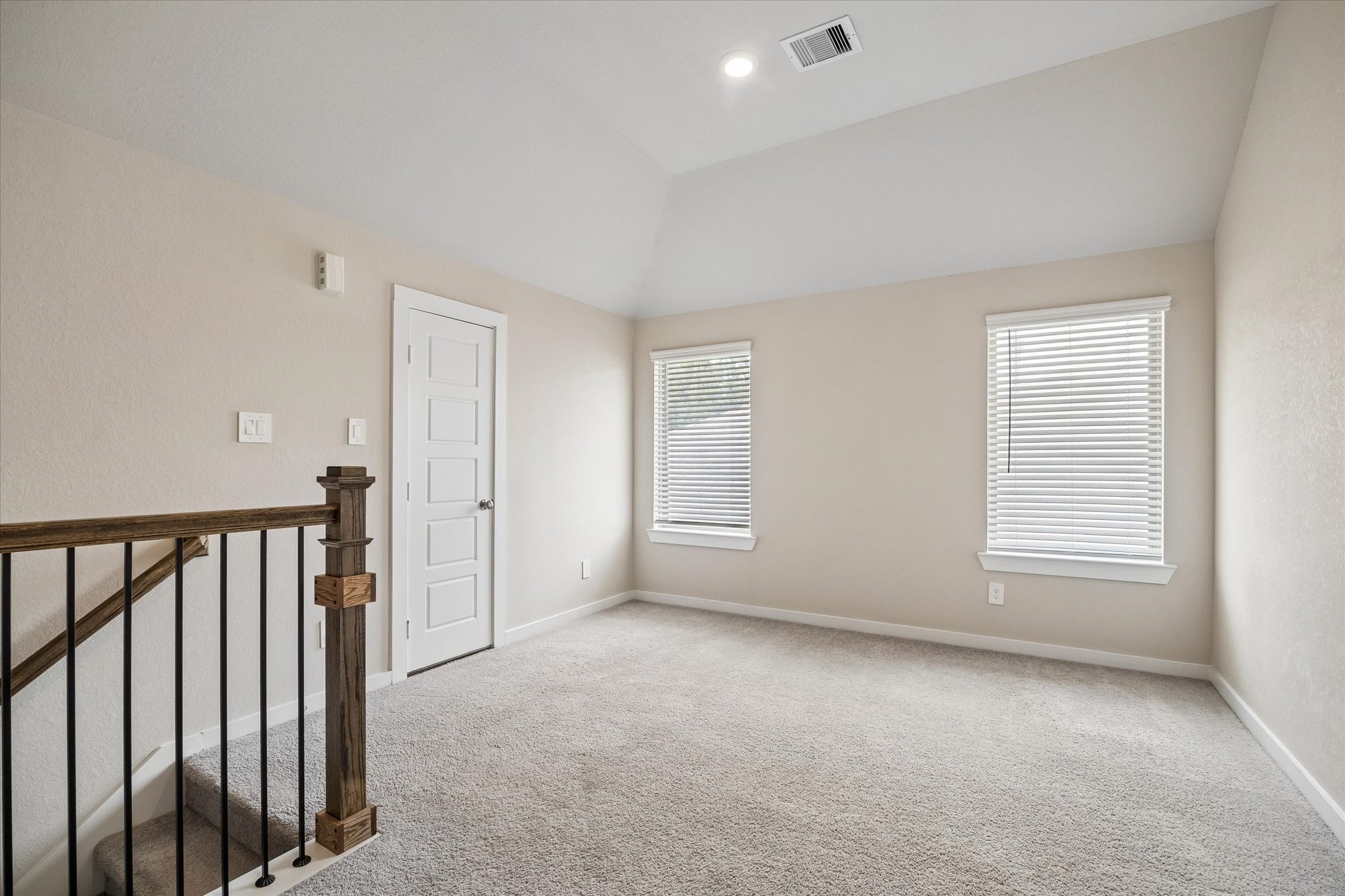 21759 Thicket Point Lane Property Photo 13