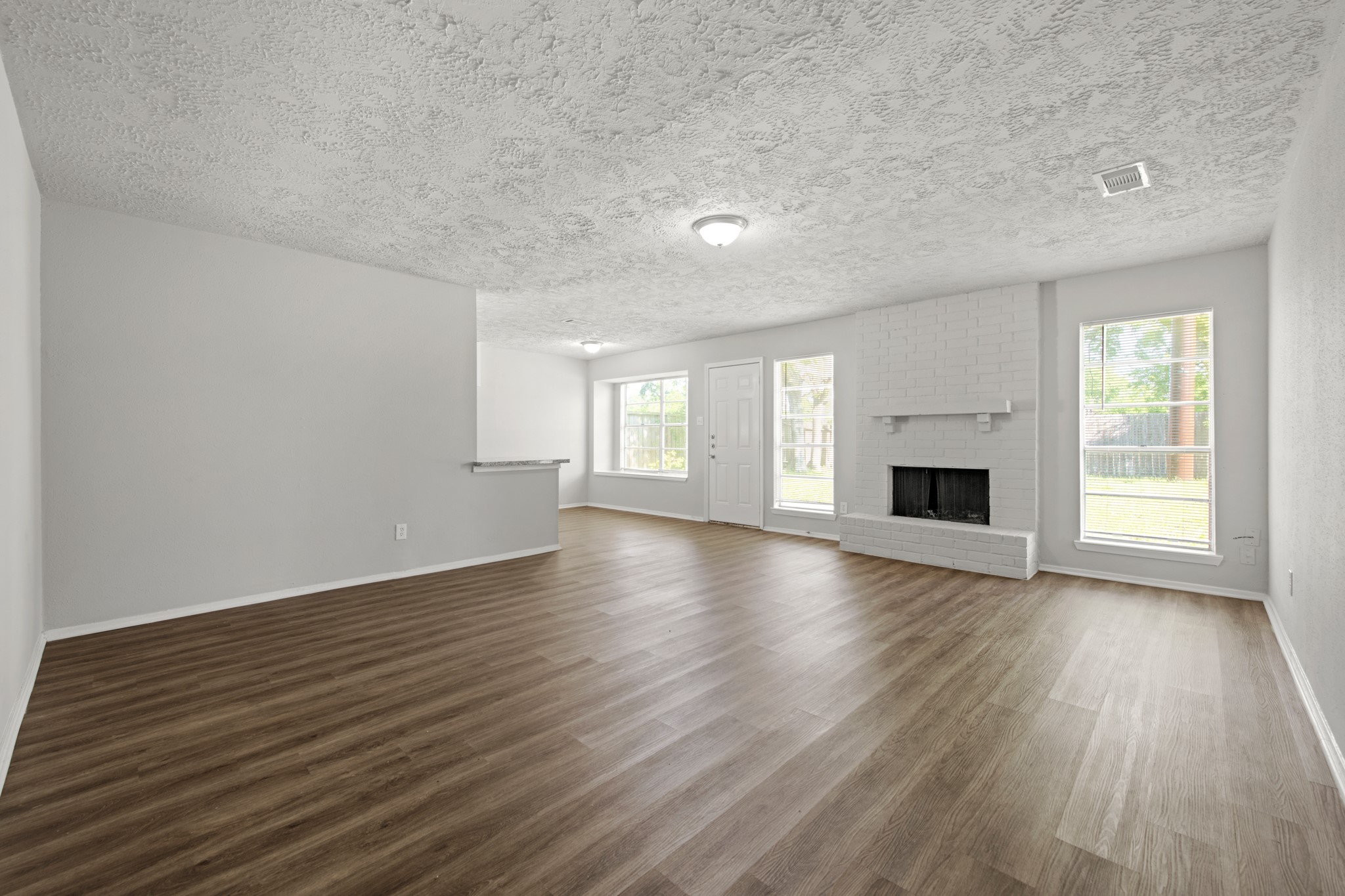 6450 Bazel Brook Drive Property Photo 3