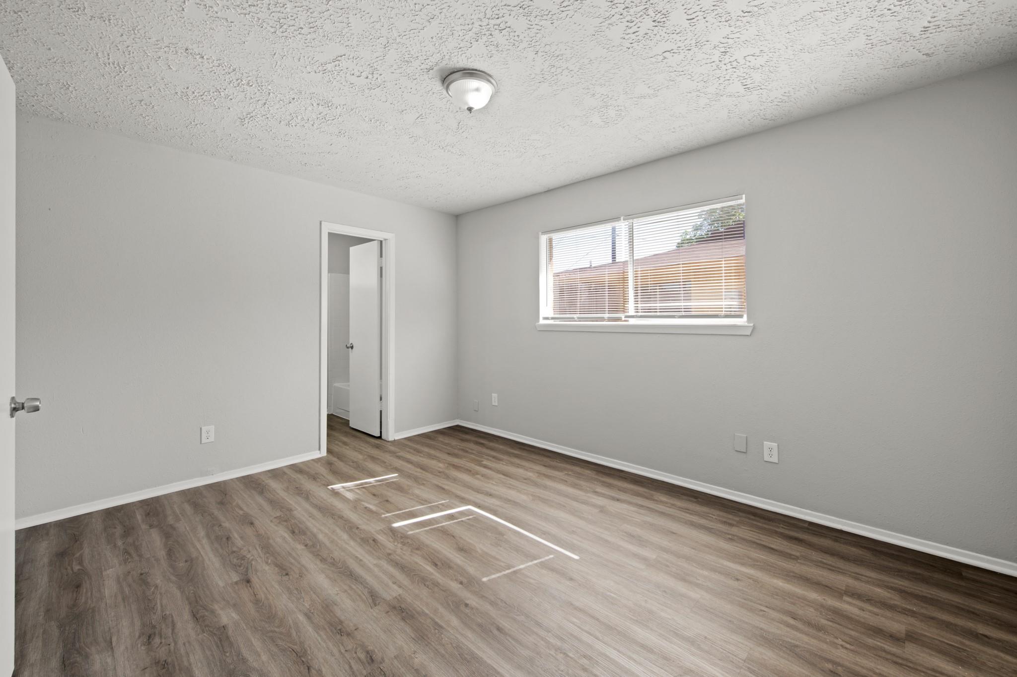 6450 Bazel Brook Drive, Houston Tx 77489 Property Photo 8