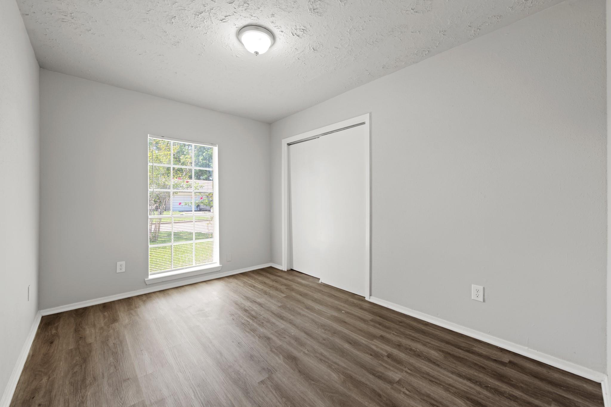6450 Bazel Brook Drive, Houston Tx 77489 Property Photo 11