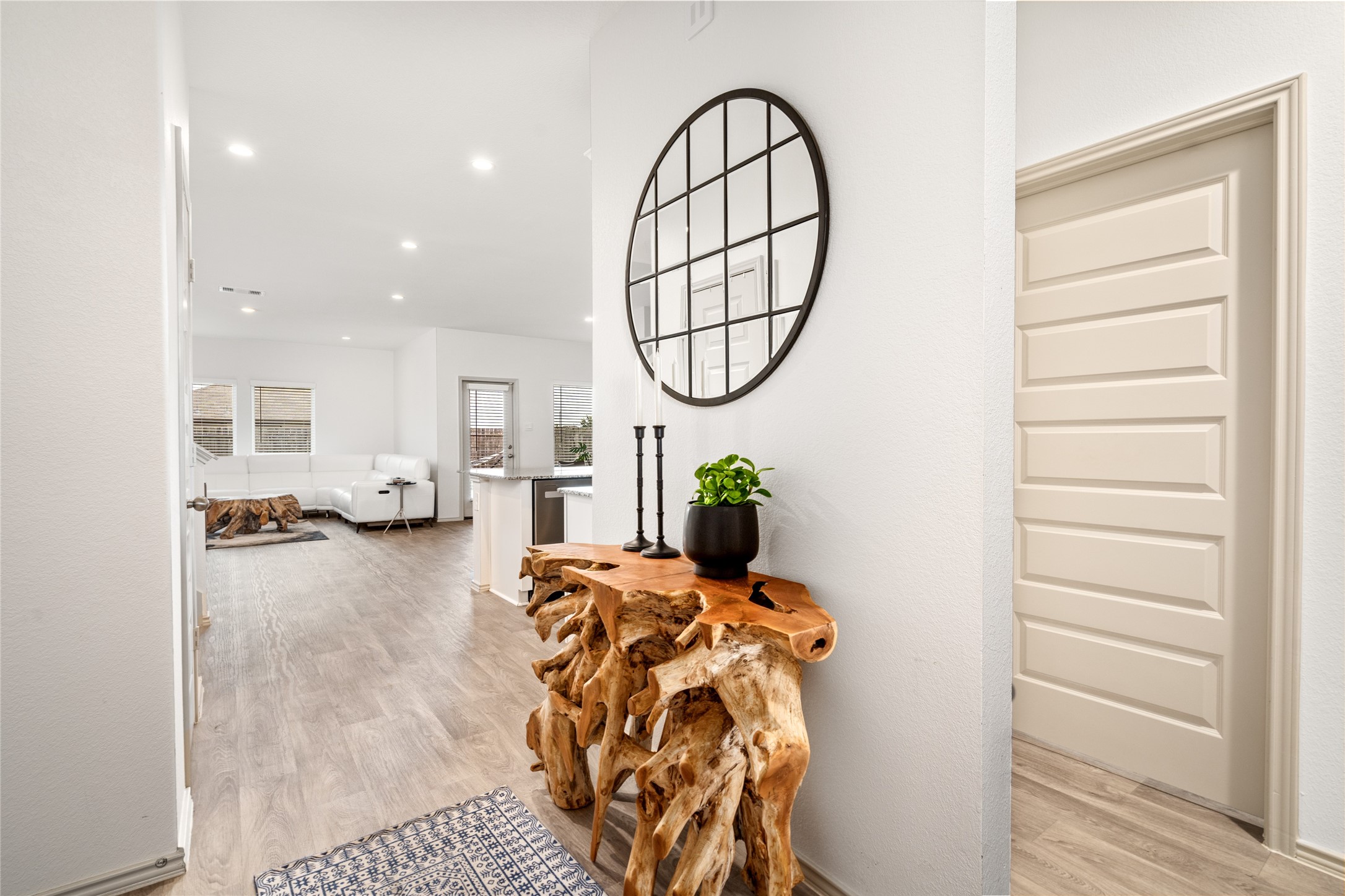 1803 Welsh Canyon Court Property Photo 4