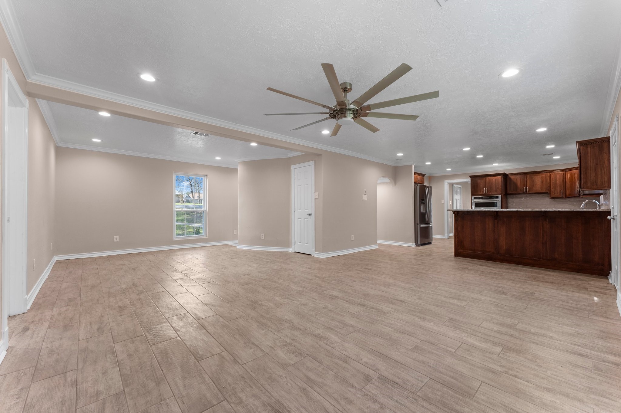 420 E Lake Drive Property Photo 13