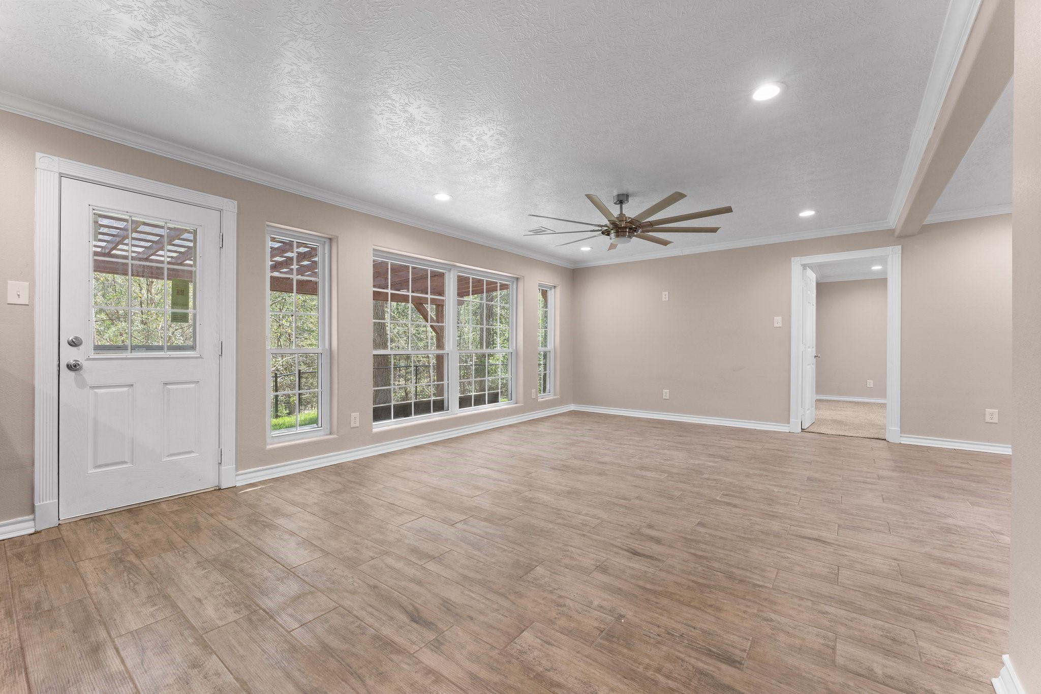 420 E Lake Drive Property Photo 17