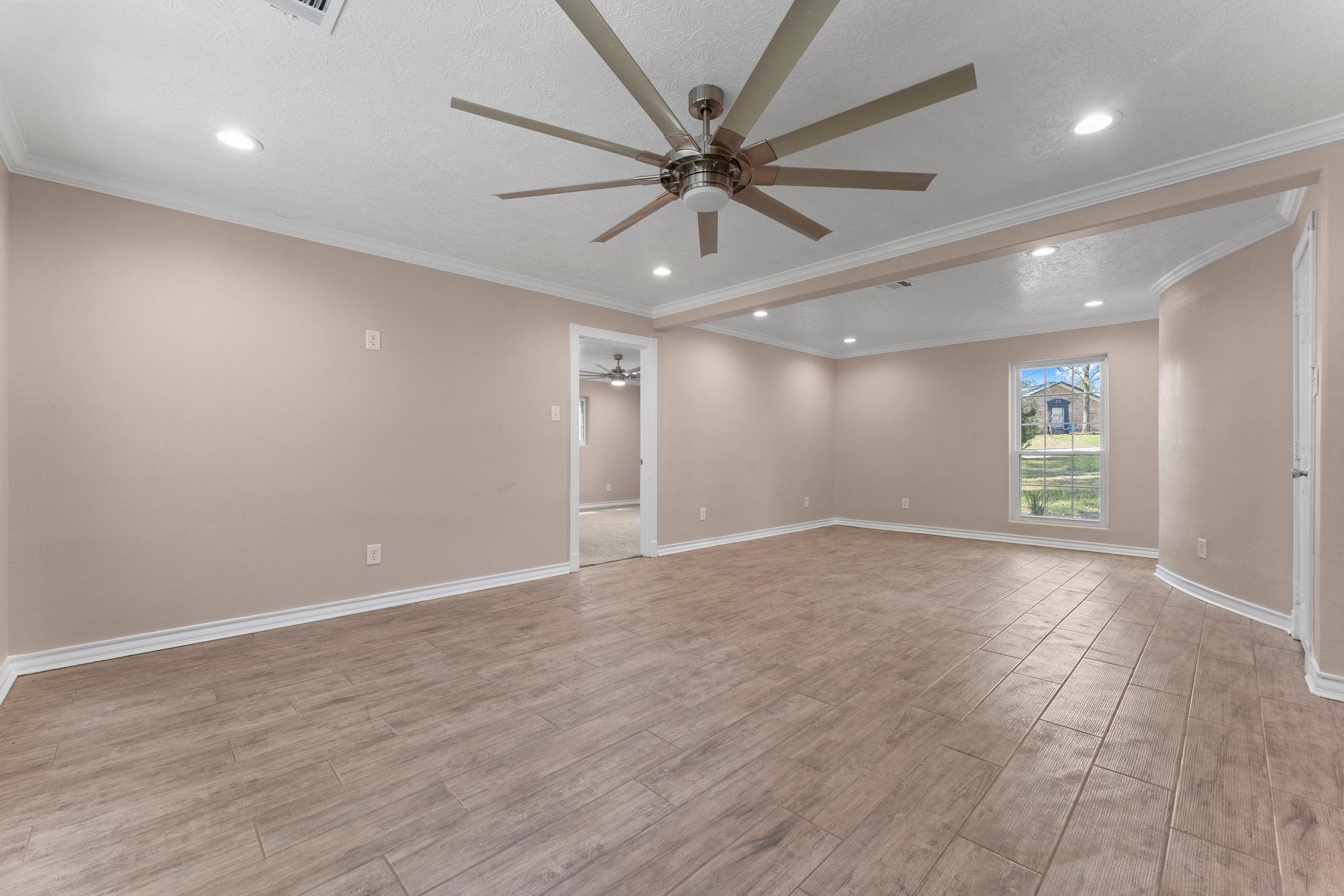 420 E Lake Drive Property Photo 18