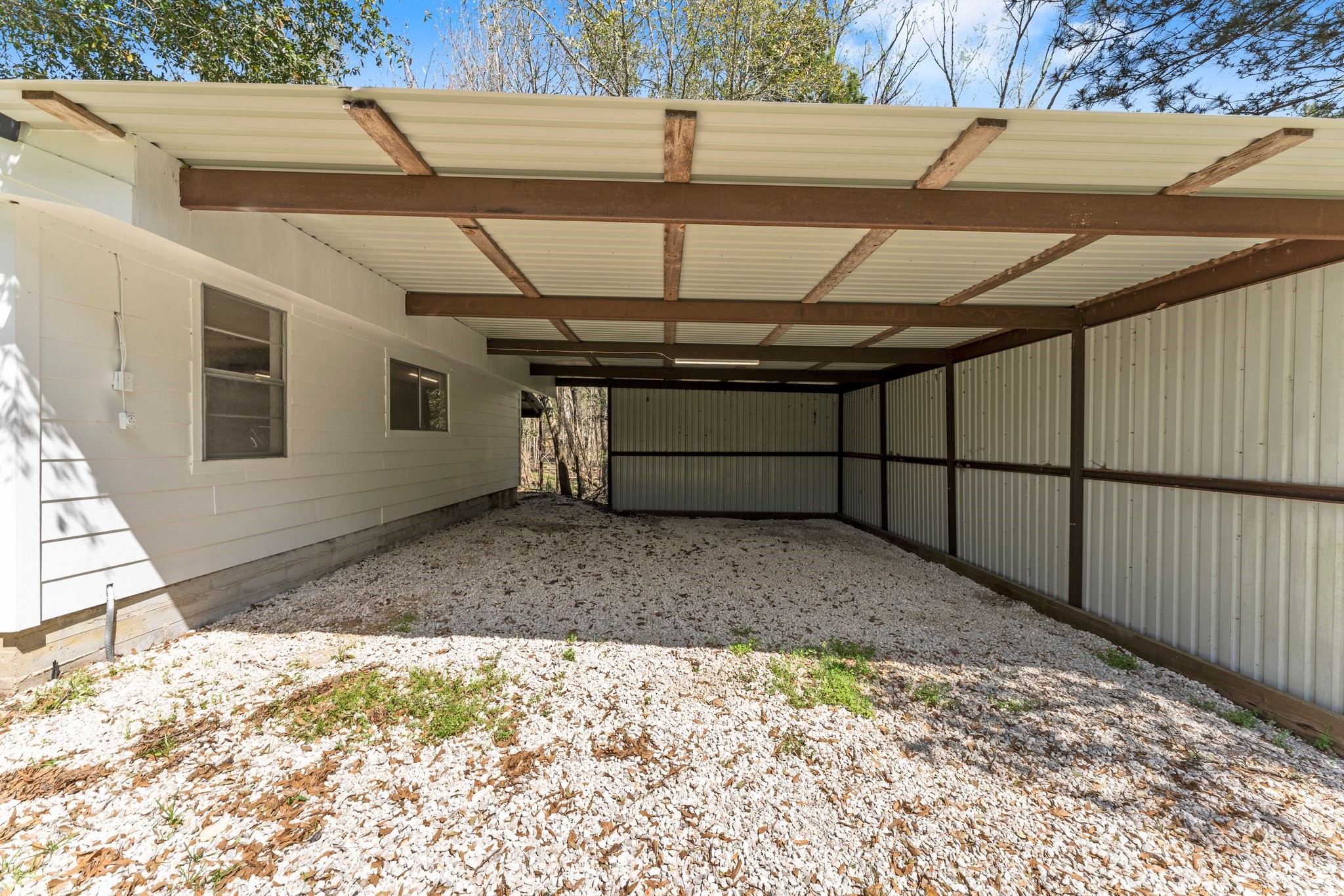 420 E Lake Drive Property Photo 35