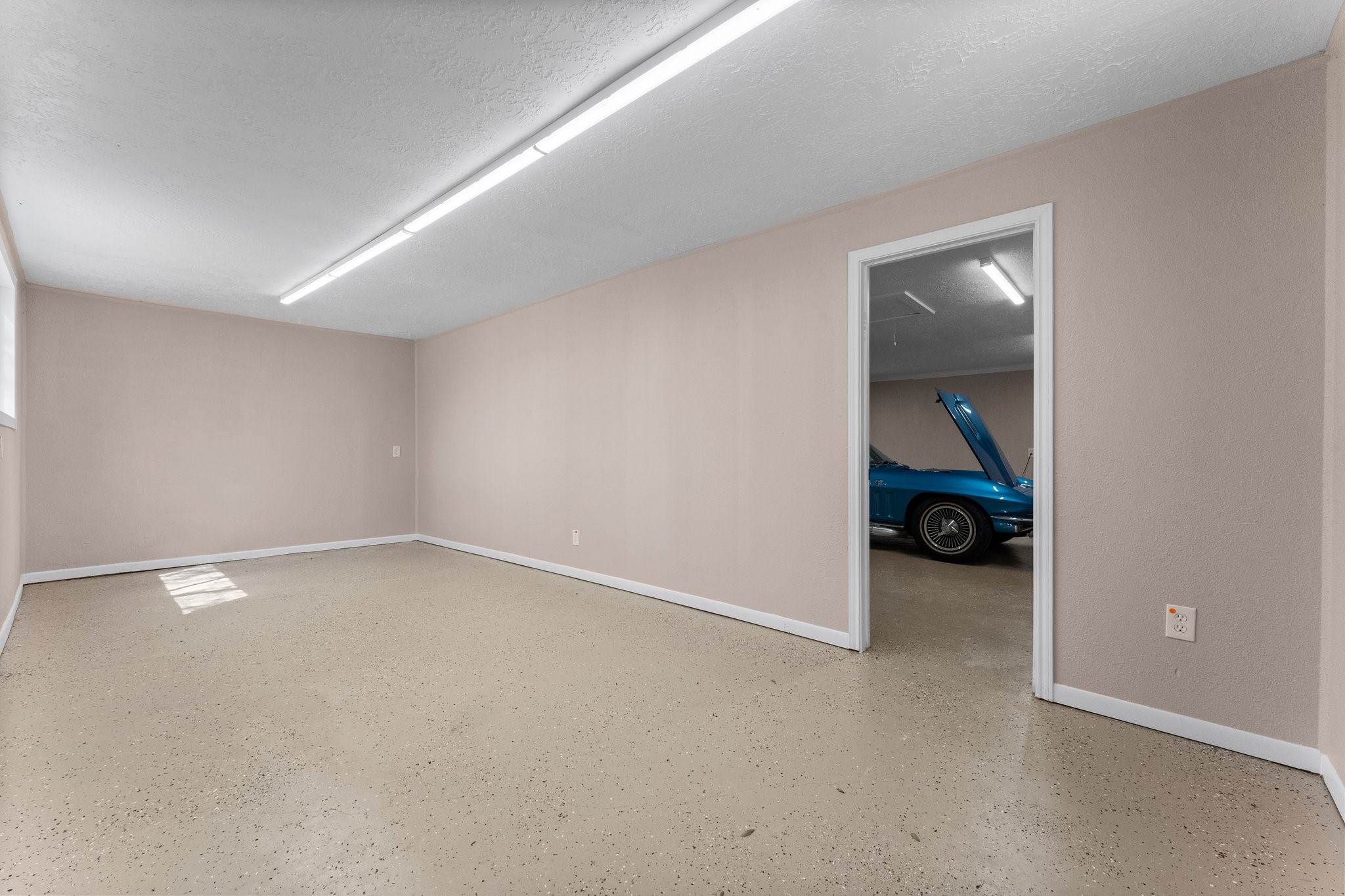 420 E Lake Drive Property Photo 36