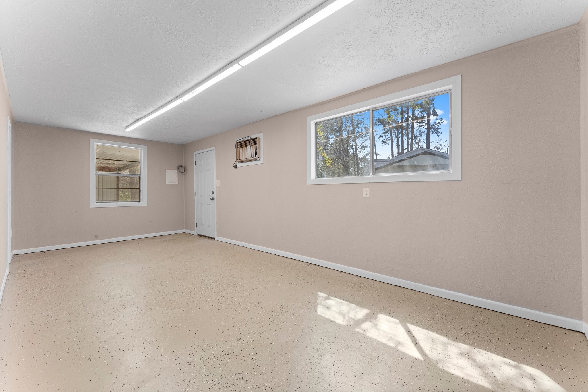 420 E Lake Drive Property Photo 37