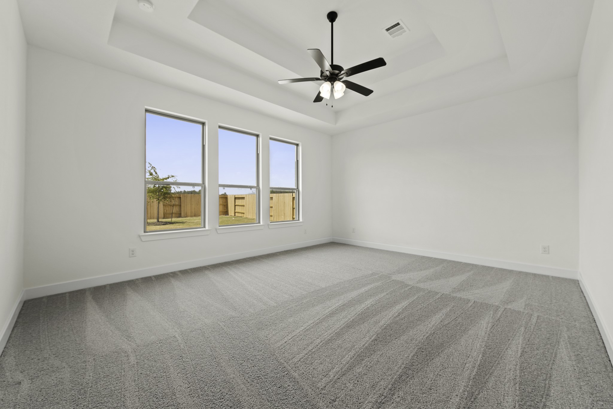 15667 Broadway Bend Drive Property Photo 10