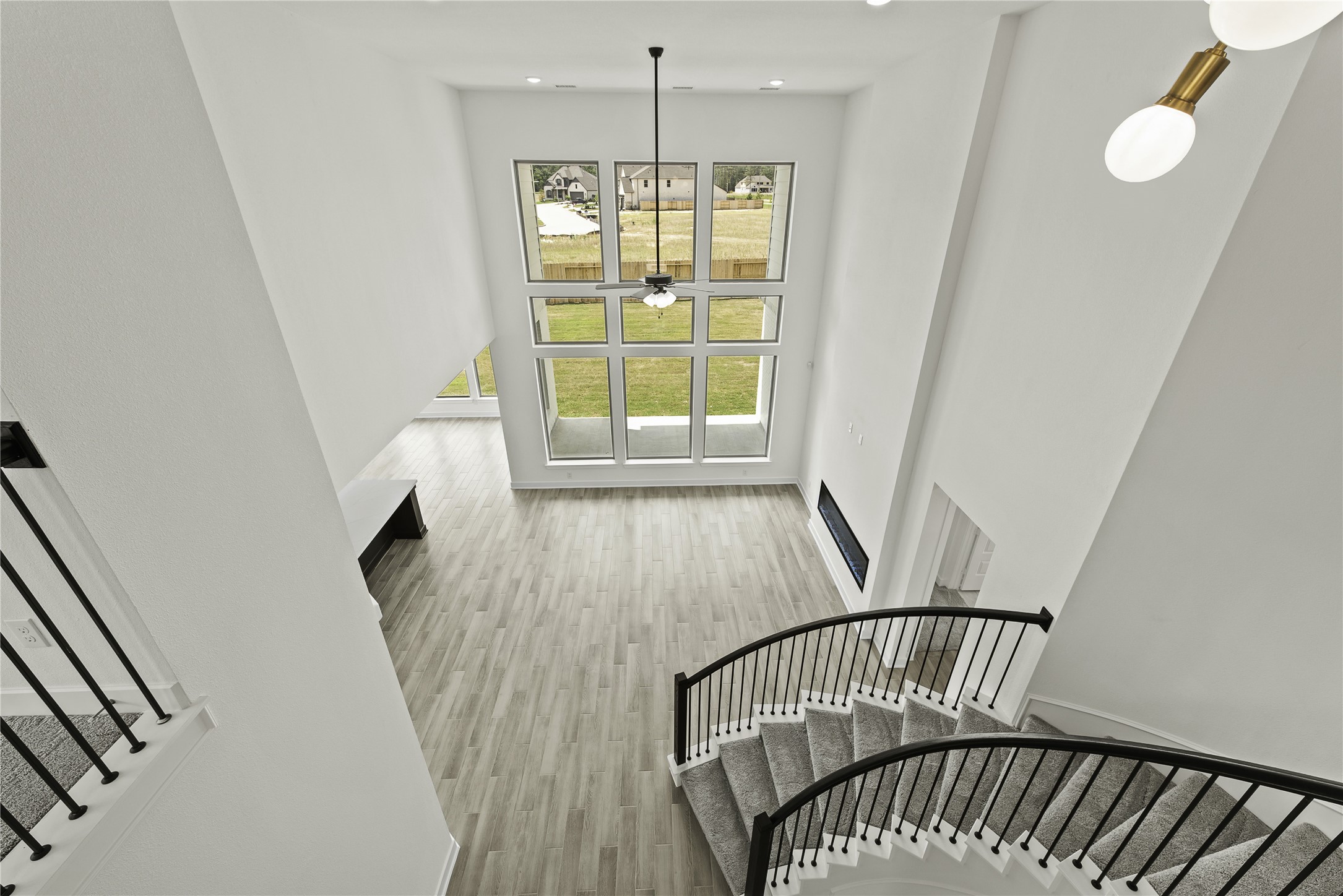 15667 Broadway Bend Drive Property Photo 17