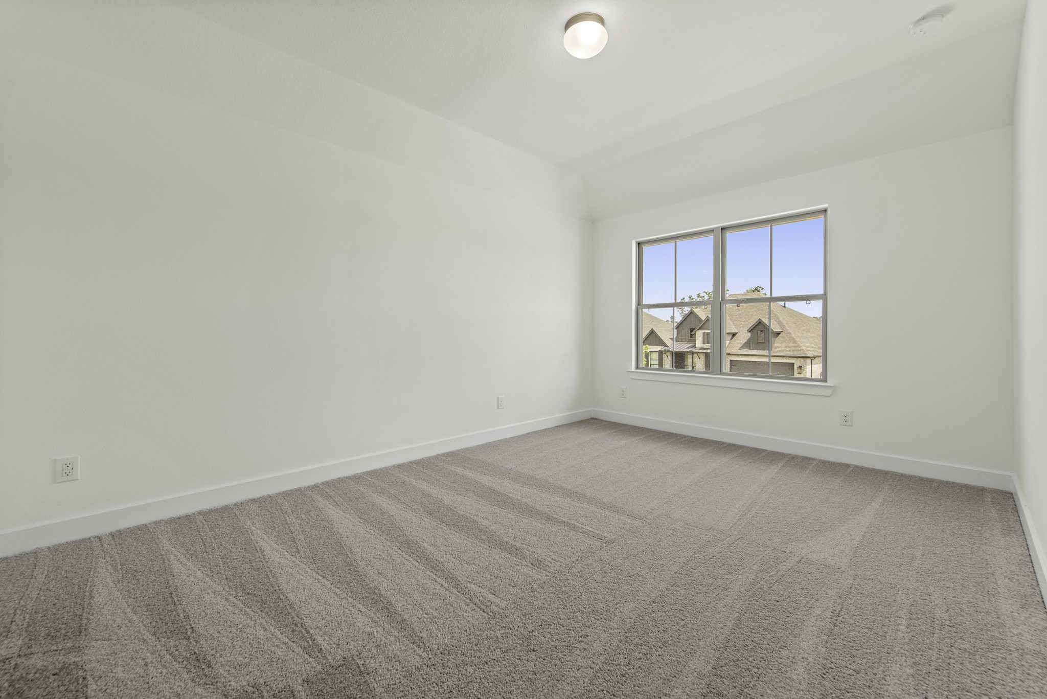 15667 Broadway Bend Drive Property Photo 20