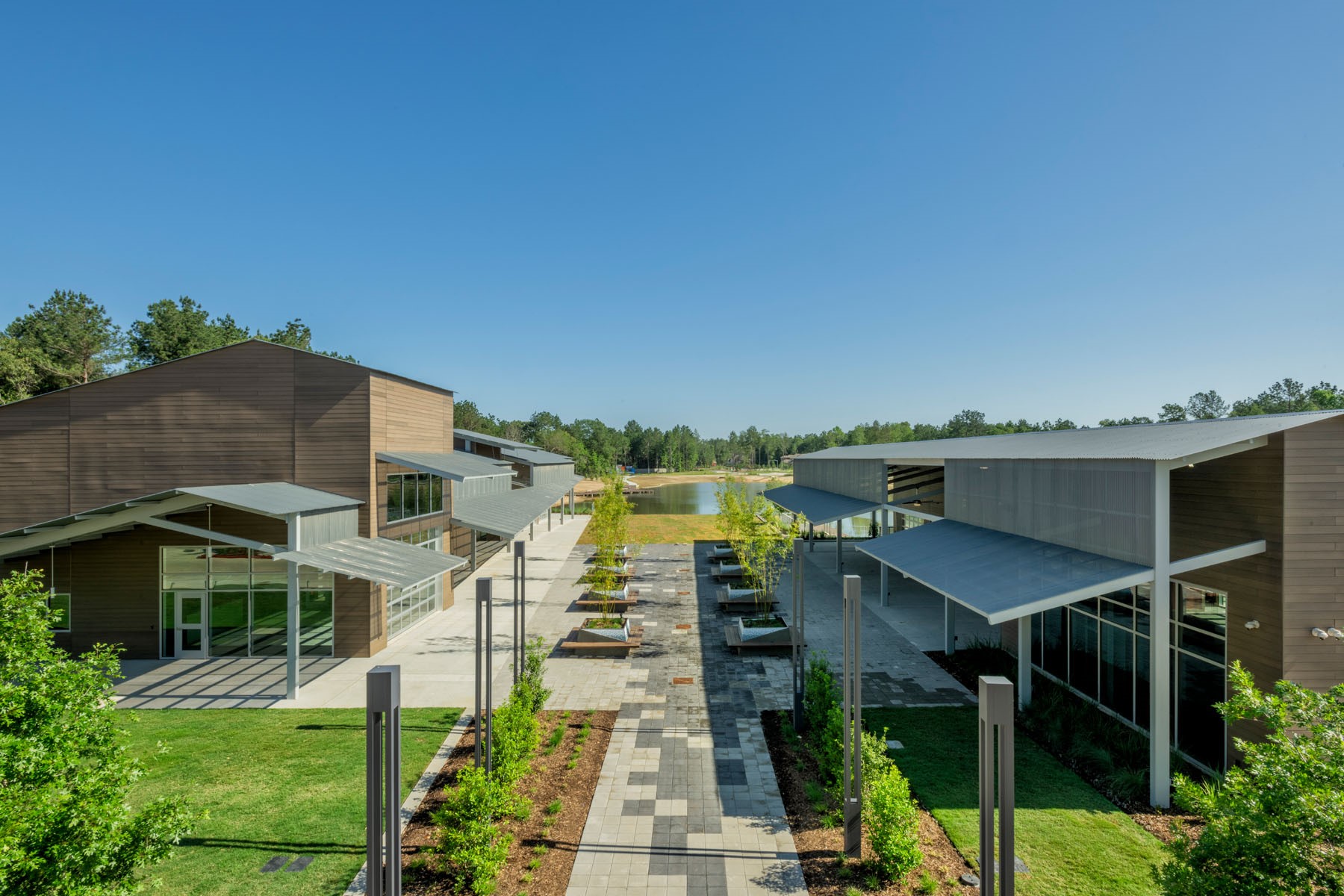 15667 Broadway Bend Drive Property Photo 25