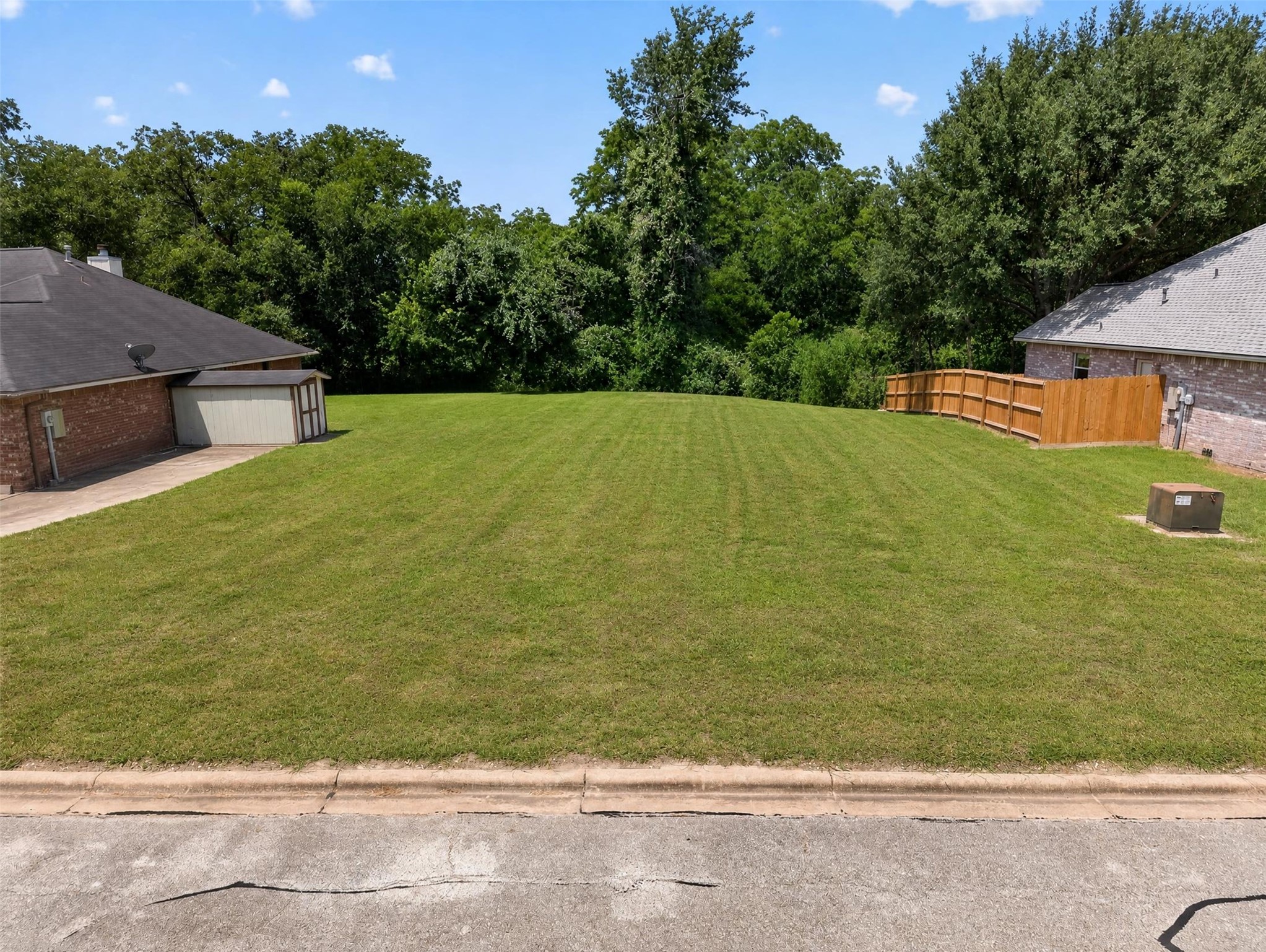 0000 Oakwood Drive Property Photo 1