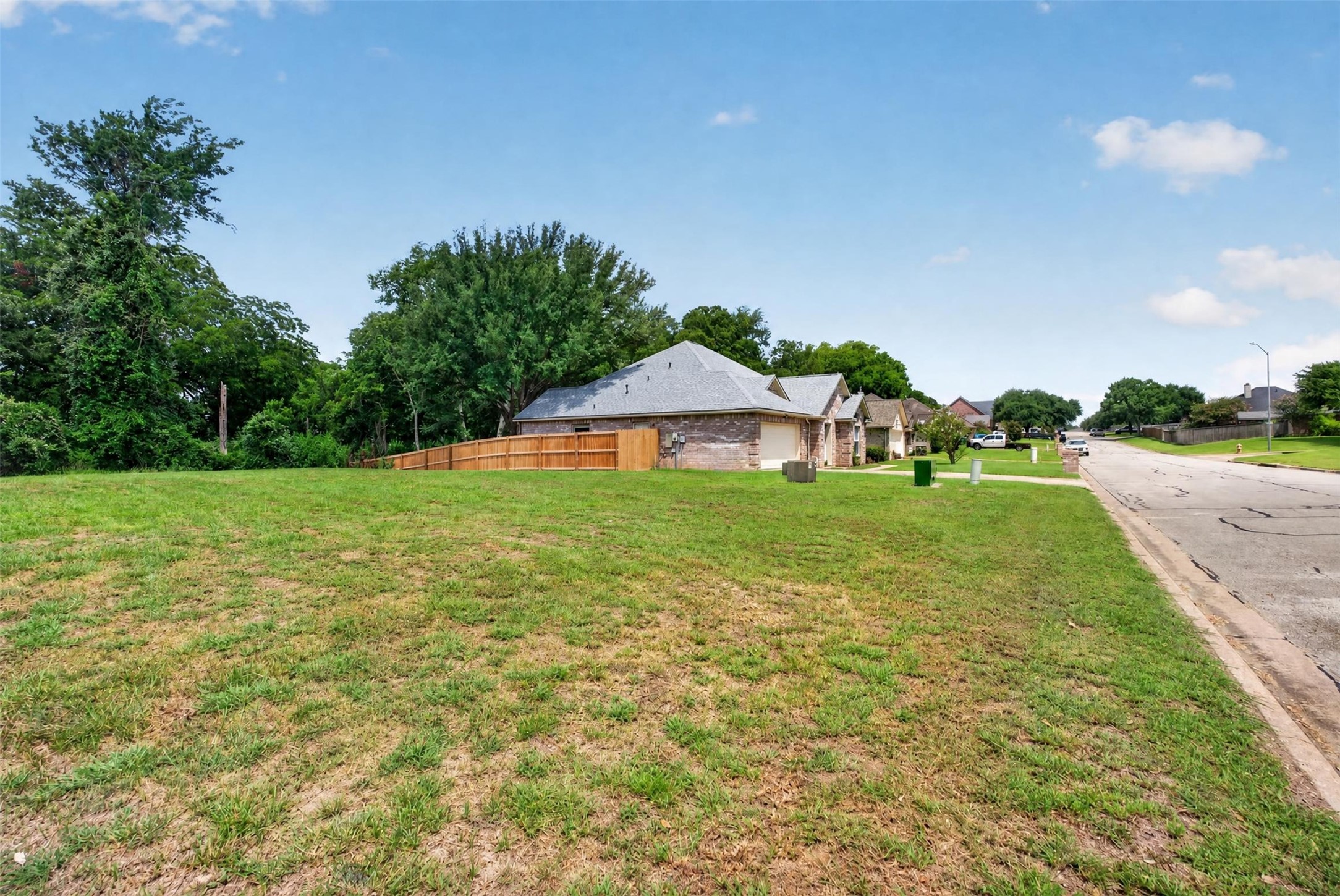 0000 Oakwood Drive Property Photo 3